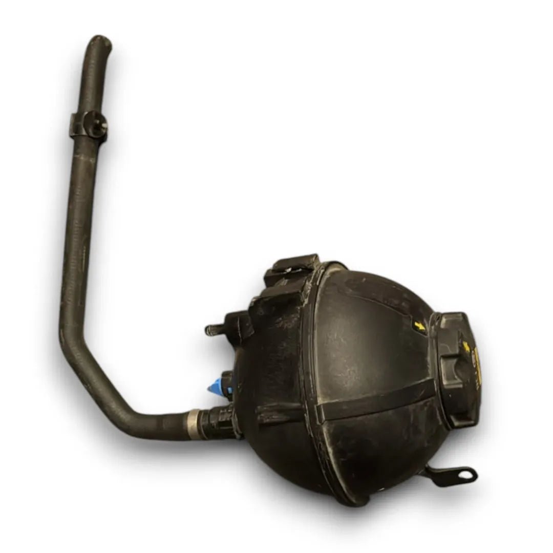 Vaschetta compensazione radiatore BMW X4 F26 OEM 17138616418 - F&P CRASH SRL - Ricambi Usati