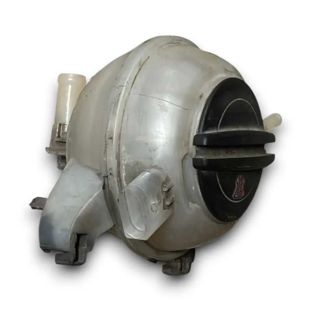 Vaschetta compensazione radiatore Volkswagen UP 1S OEM 1S0121407G - F&P CRASH SRL - Ricambi Usati