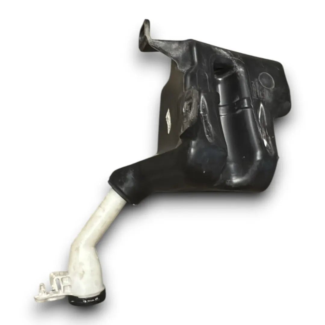 Dettaglio Vaschetta tergicristalli Opel Adam dal 2012 OEM 13354362 - foto 2