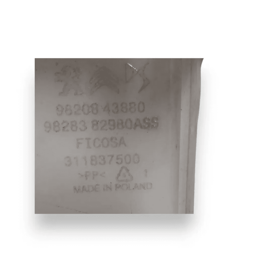 Dettaglio Vaschetta tergicristalli Peugeot 208 2019–2023 OEM 9828382980 - foto 3