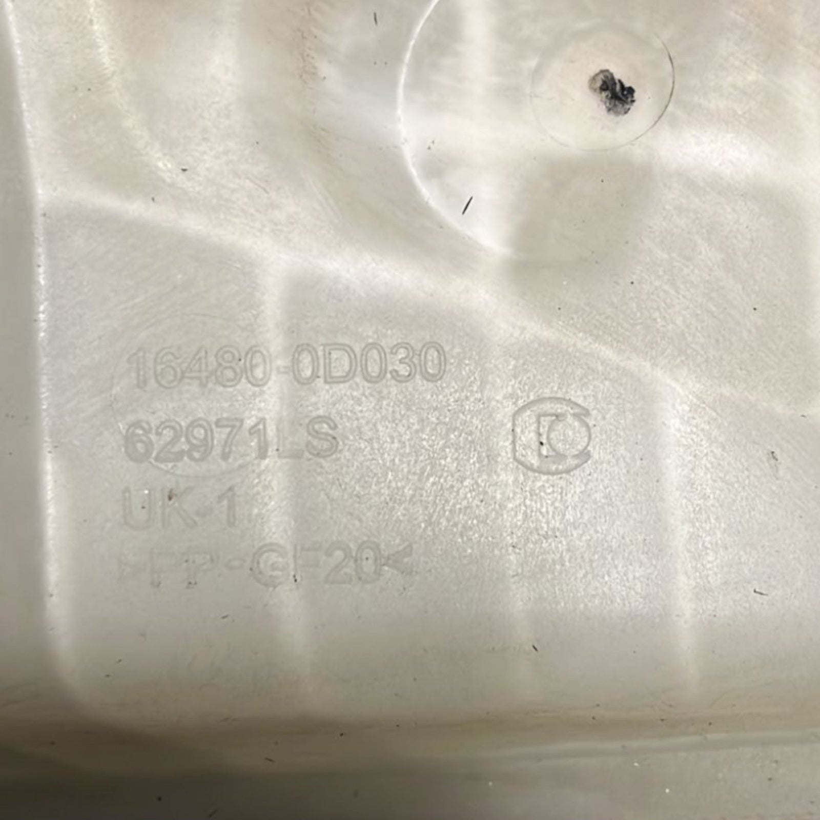 Vaso / Vaschetta Espansione Sfiato Refrigerante Toyota Auris cod:164800D030 1.8 Hybrid (2007 > 2018) - F&P CRASH SRLS - Ricambi Usati