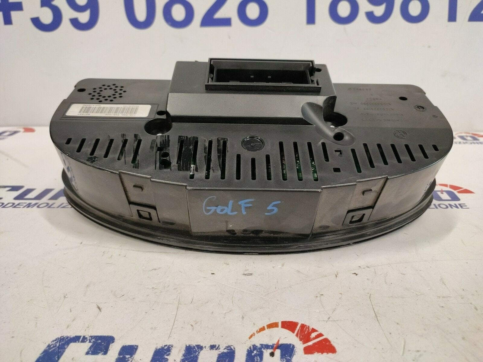 Volkswagen Golf 5 1T0920862A / 96019056 Dashboard Vigilance - F&P CRASH SRLS - Used Parts