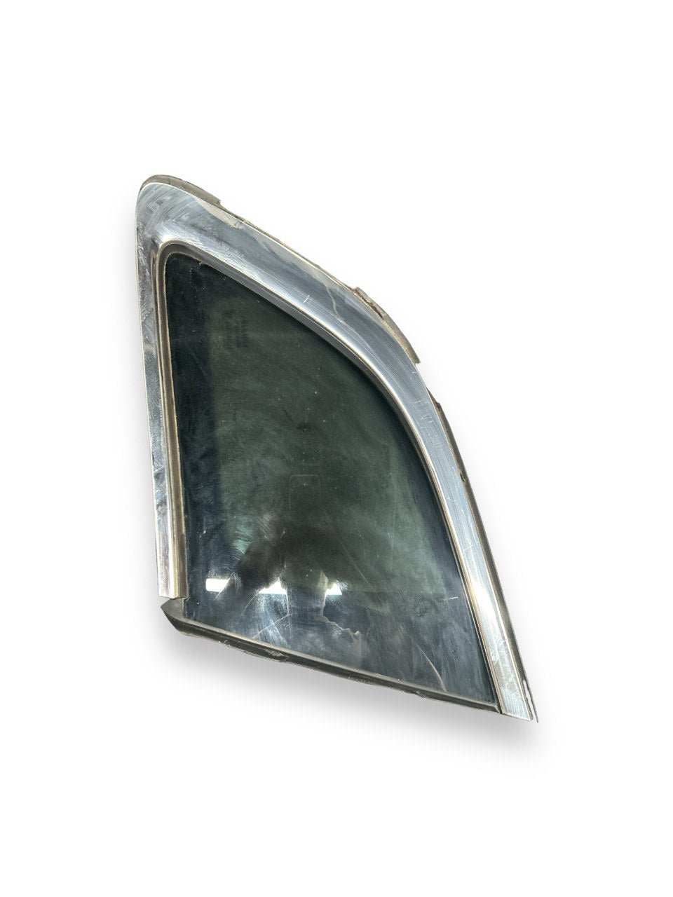 Vetro Fisso Posteriore Destro Renault Kadjar (2015 > ) cod . 833066427R - F&P CRASH SRLS - Ricambi Usati