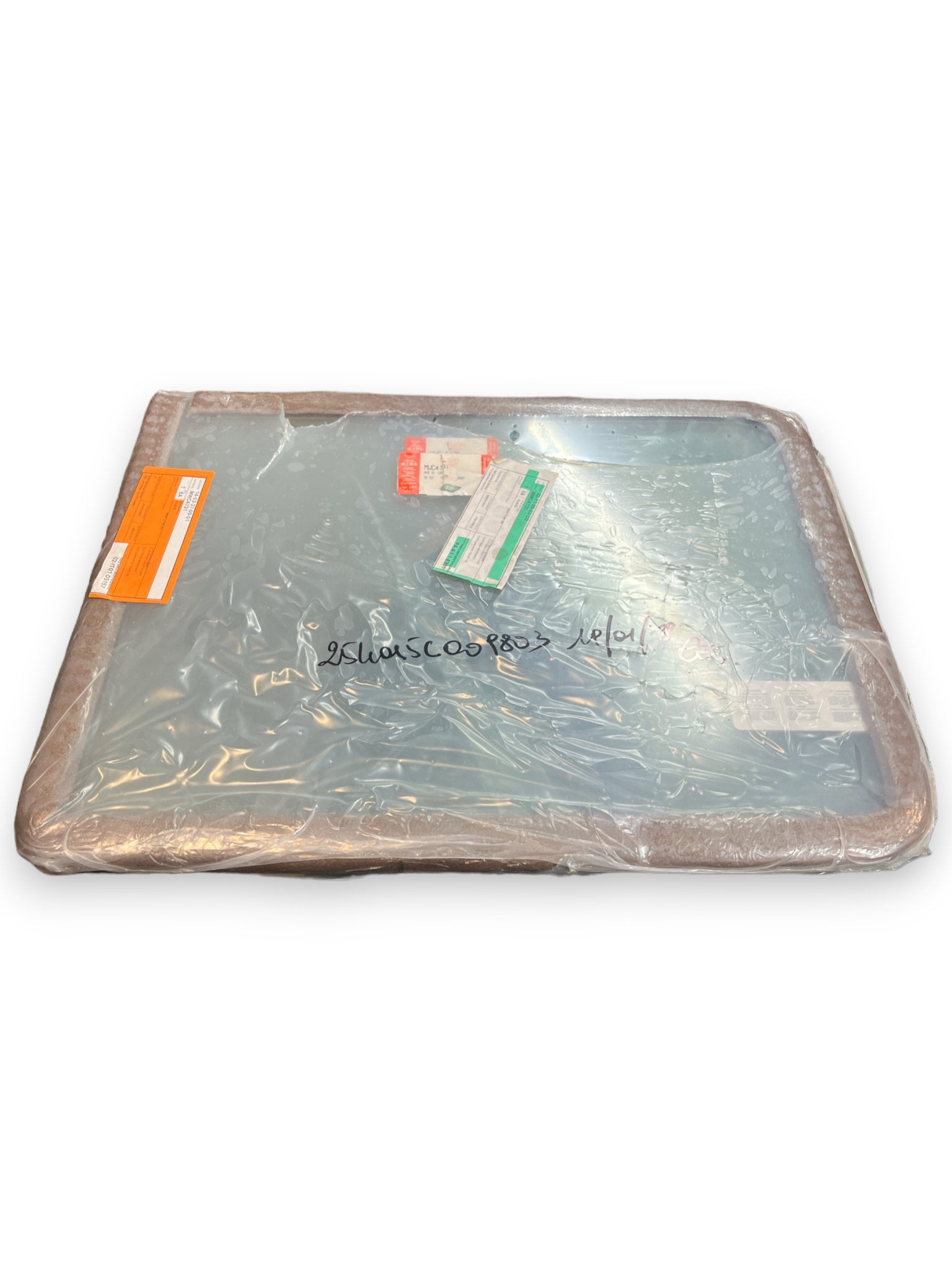 Fixed Rear Glass Land Rover Defender (1989 - 2006) code: MWC4731 - F&P CRASH SRLS - Used Parts
