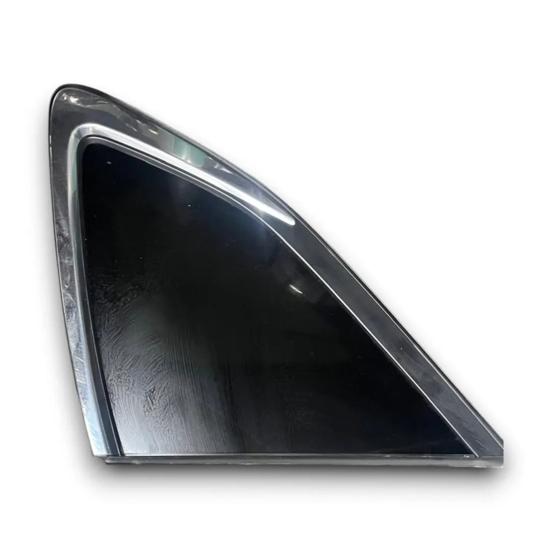 Vetro scendente porta anteriore destro Hyundai Tucson 2015–2018 OEM 82420D7010