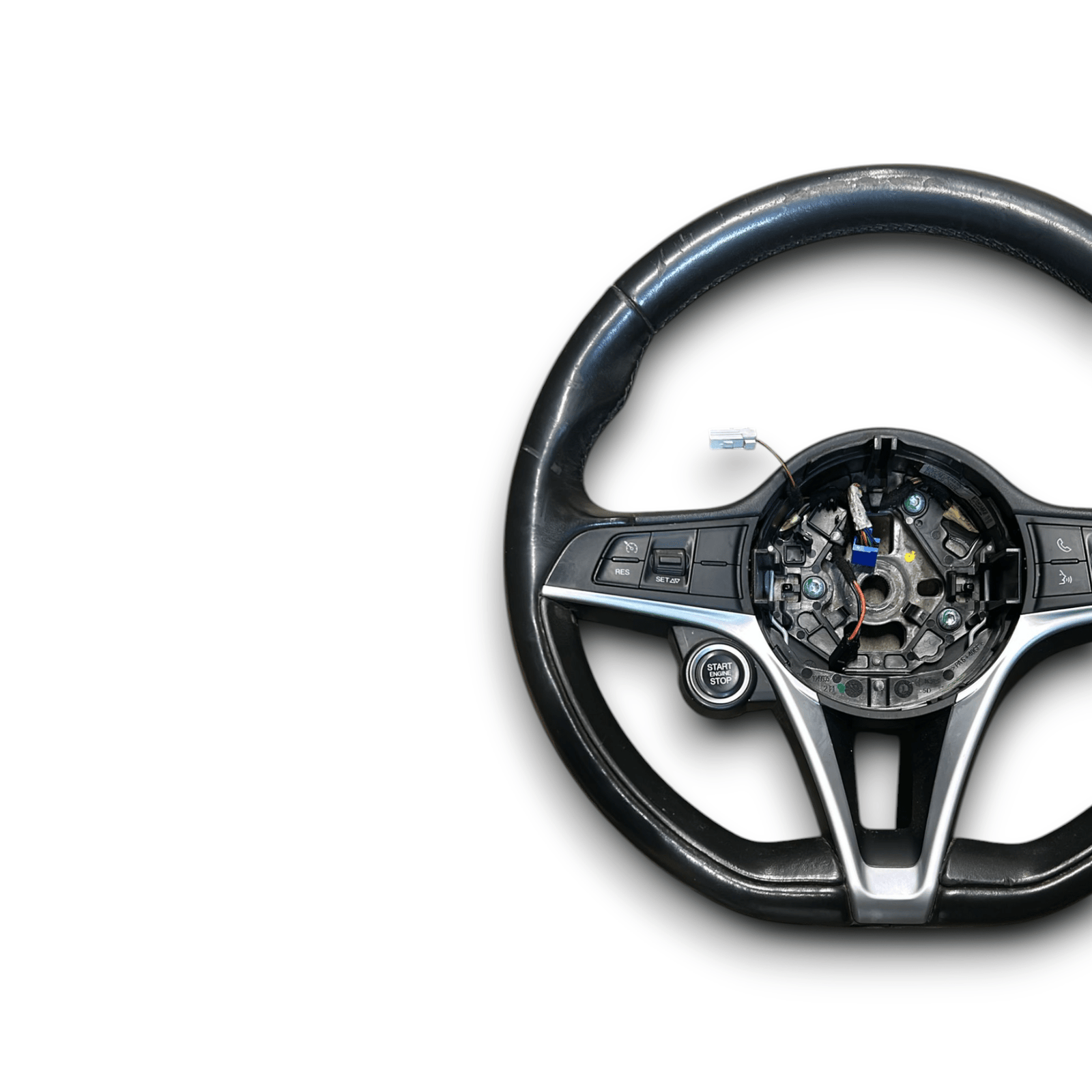 Volante / Sterzo Alfa Romeo Giulia (2016 >) cod:1049912X66F - F&P CRASH SRLS - Ricambi Usati