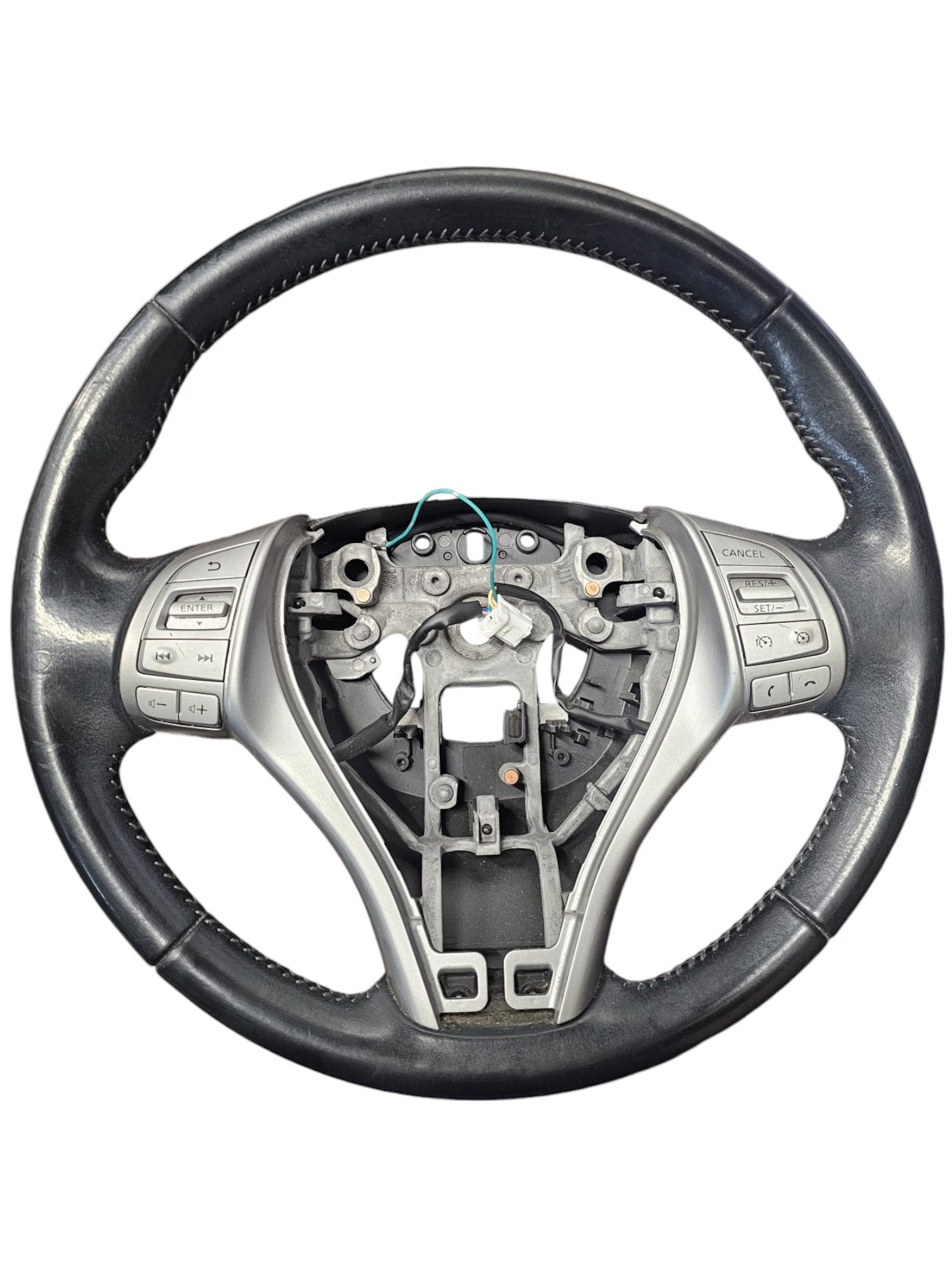 Volante / Sterzo in Pelle Nera con Comandi al Volante Nissan Qashqai J11 Cod:34221161A (2014 - 2021) - F&P CRASH SRLS - Ricambi Usati