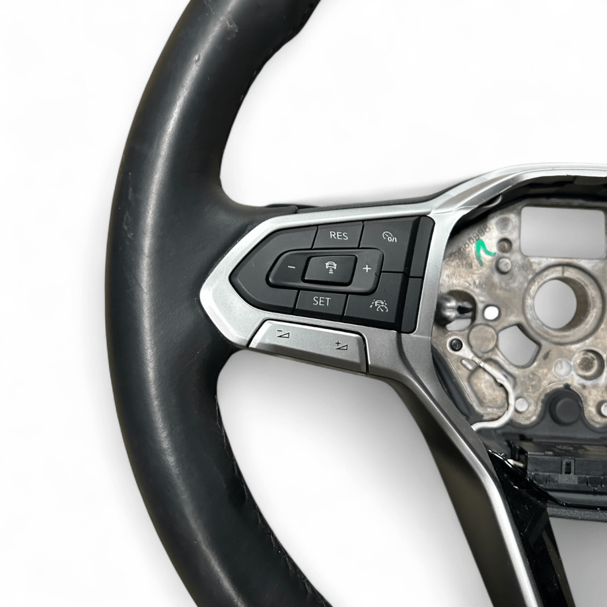 Steering wheel / steering in leather Volkswagen Taigo (2021 >) - F&P CRASH SRLS - Used Parts