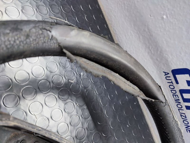 Mercedes Steering Wheel (paddle shifters) Class - CLS code: A 219 460 31 03 - F&P CRASH SRLS - Used Parts