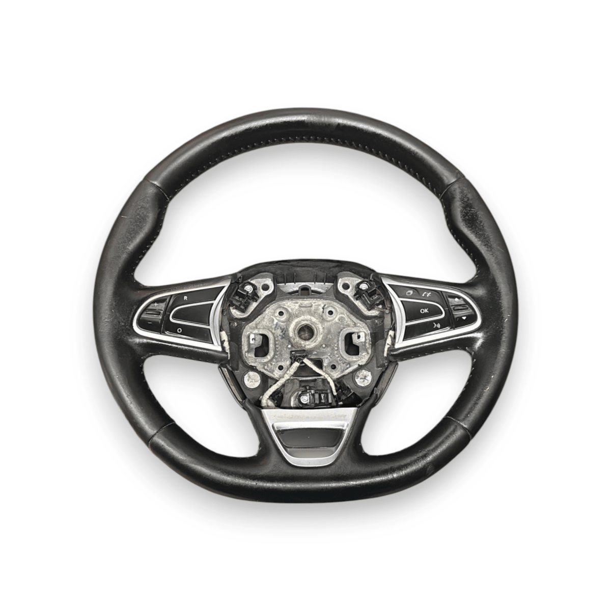 Volante / sterzo renault megane IV cod:484005825r (2015 - 2024) - F&P CRASH SRL - Ricambi Usati