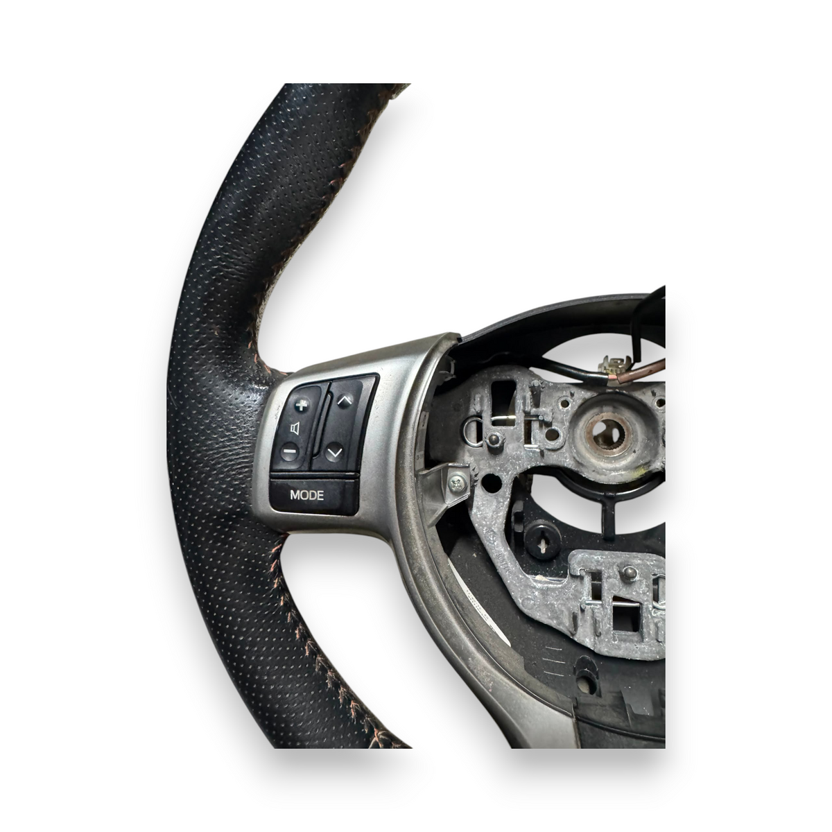 Volant / direction Toyota Yaris C cod.45100-0D510C1 (2011-2014) 