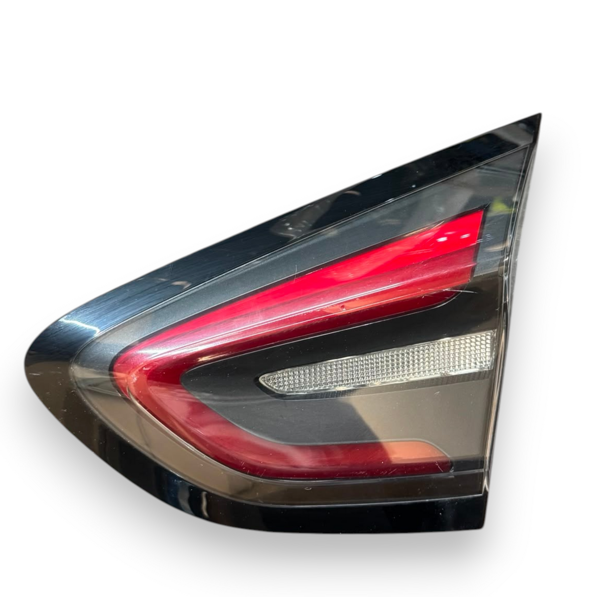Stop / Achterlicht binnen rechts (dx) Ford Puma cod.L1TB-13A602-AD (2019-) 