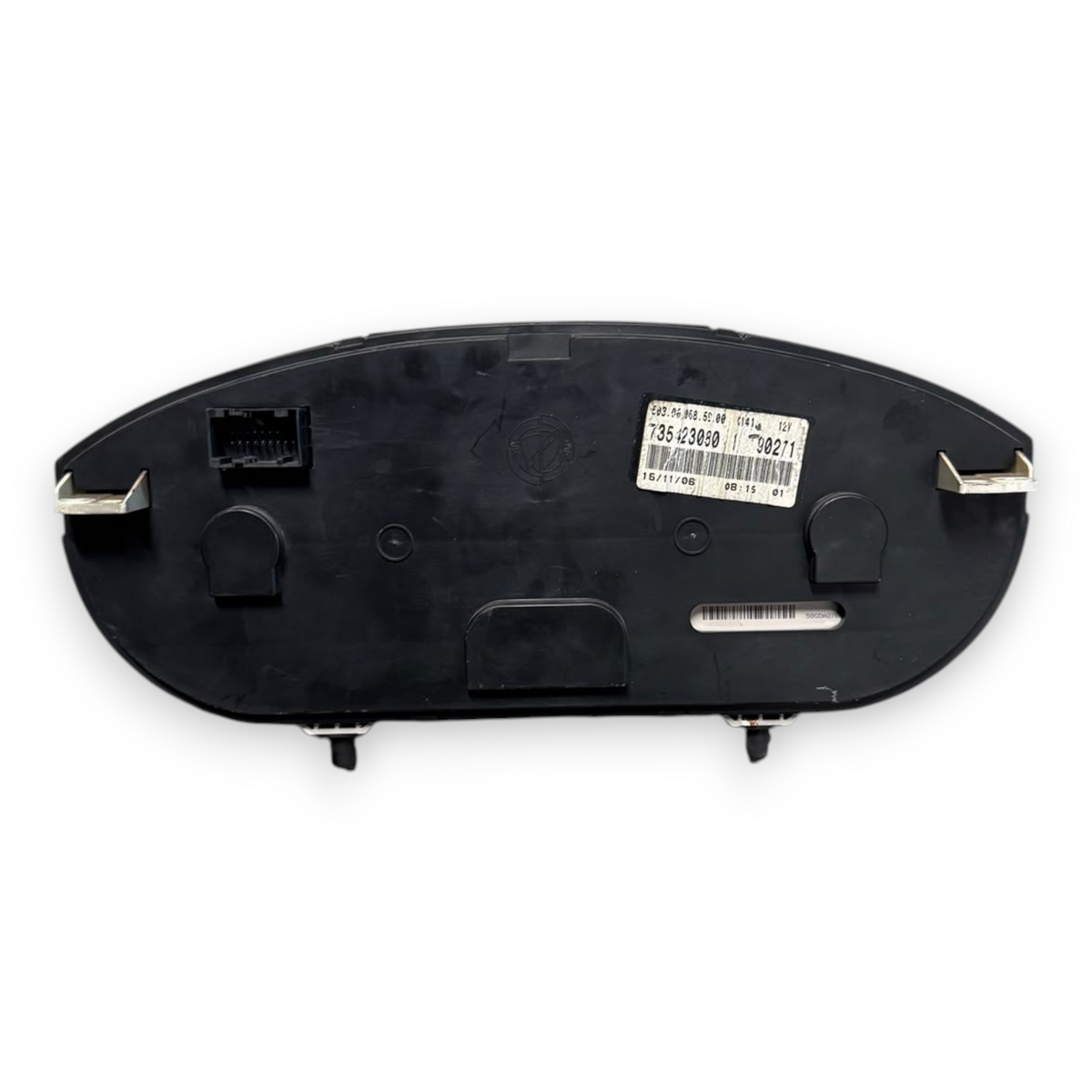 Tachometer / odometer Fiat Idea 1.3 diesel cod.735423080 (2003-2016) 