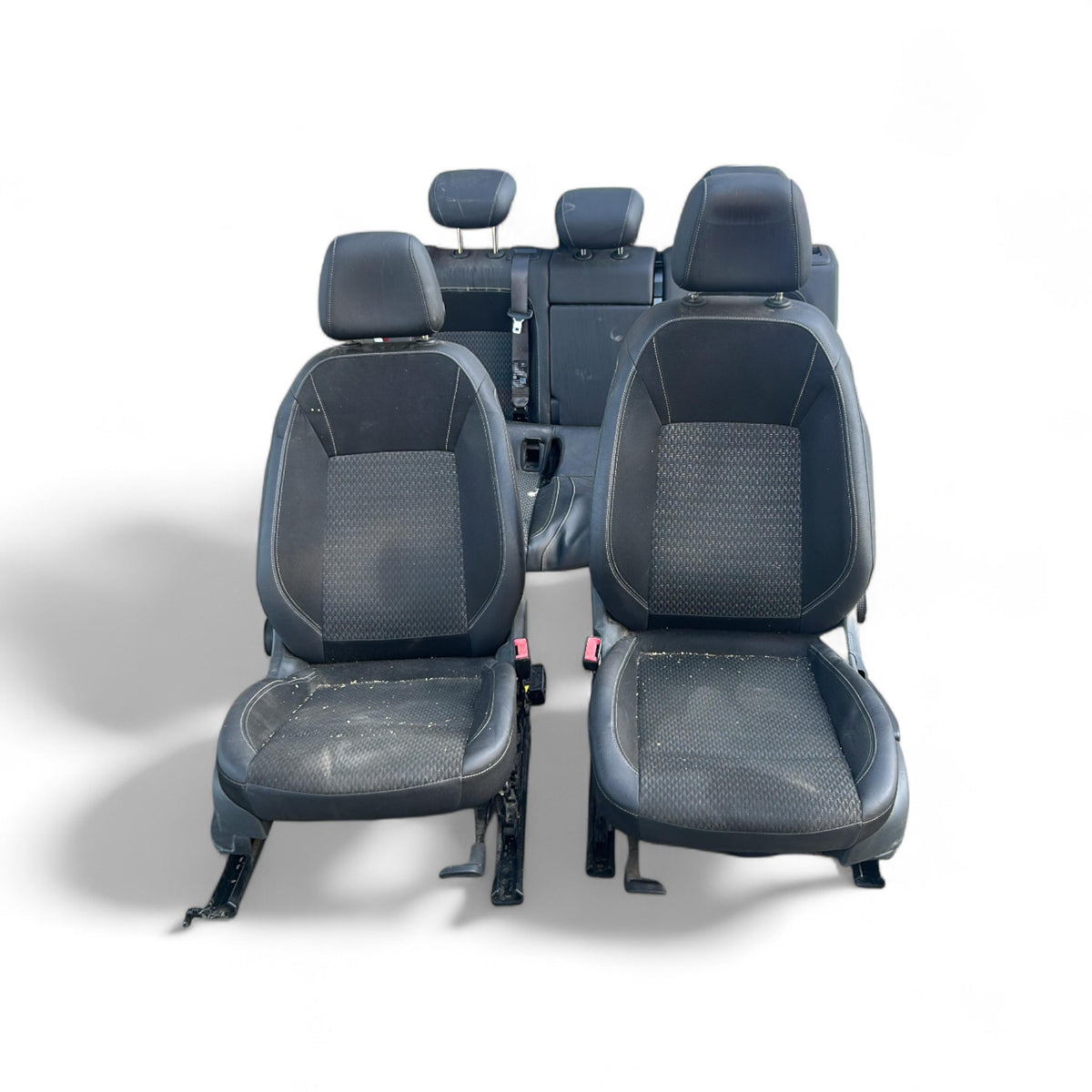 Polsterung / Sitze aus schwarzem Leder und Stoff Opel Astra K (2015 &gt; 2021) 