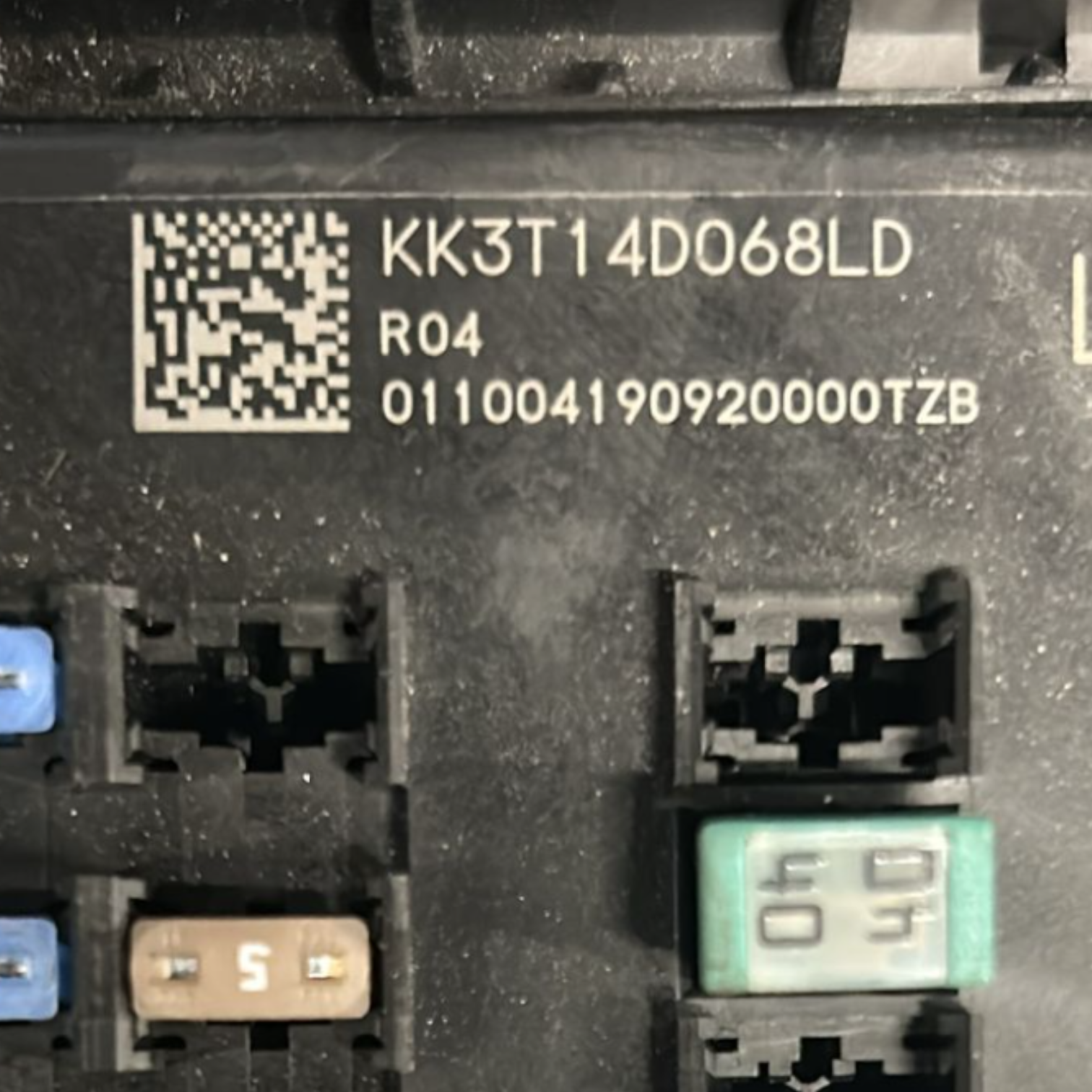 Fuzijska škatla ford tourneo custom 2.0 dizel koda:kk3t14d068ld (2012 > 2023) 
