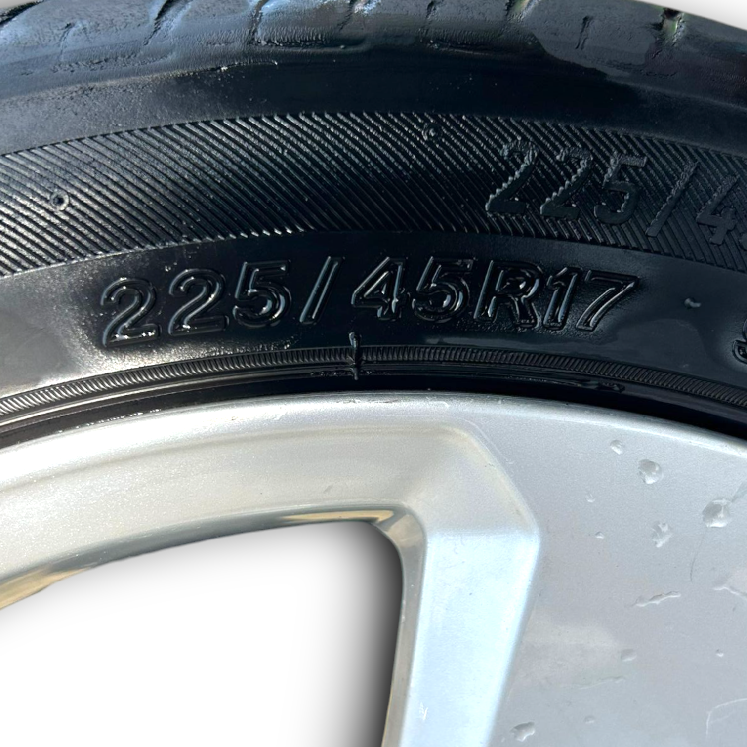 Aluminijske felge audi a3 8v kod:8V06010258K (2012 > 2020) (225/45 r17) 