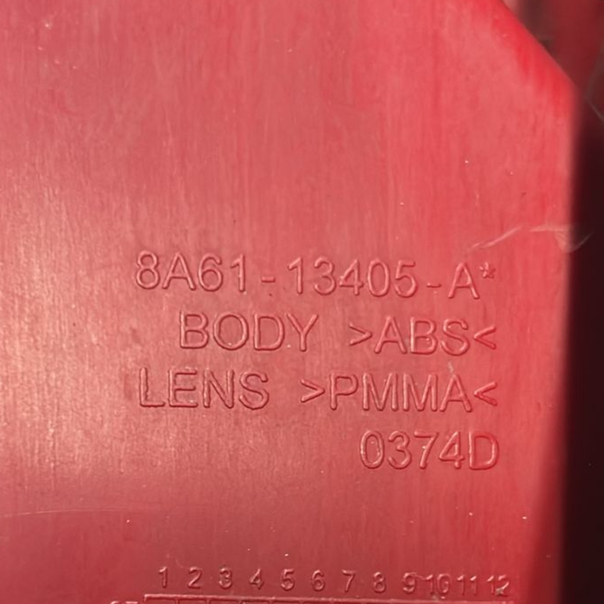 Stop / feu arrière gauche ford fiesta vi cod:8a61-13405-a (2008 > 2017) 