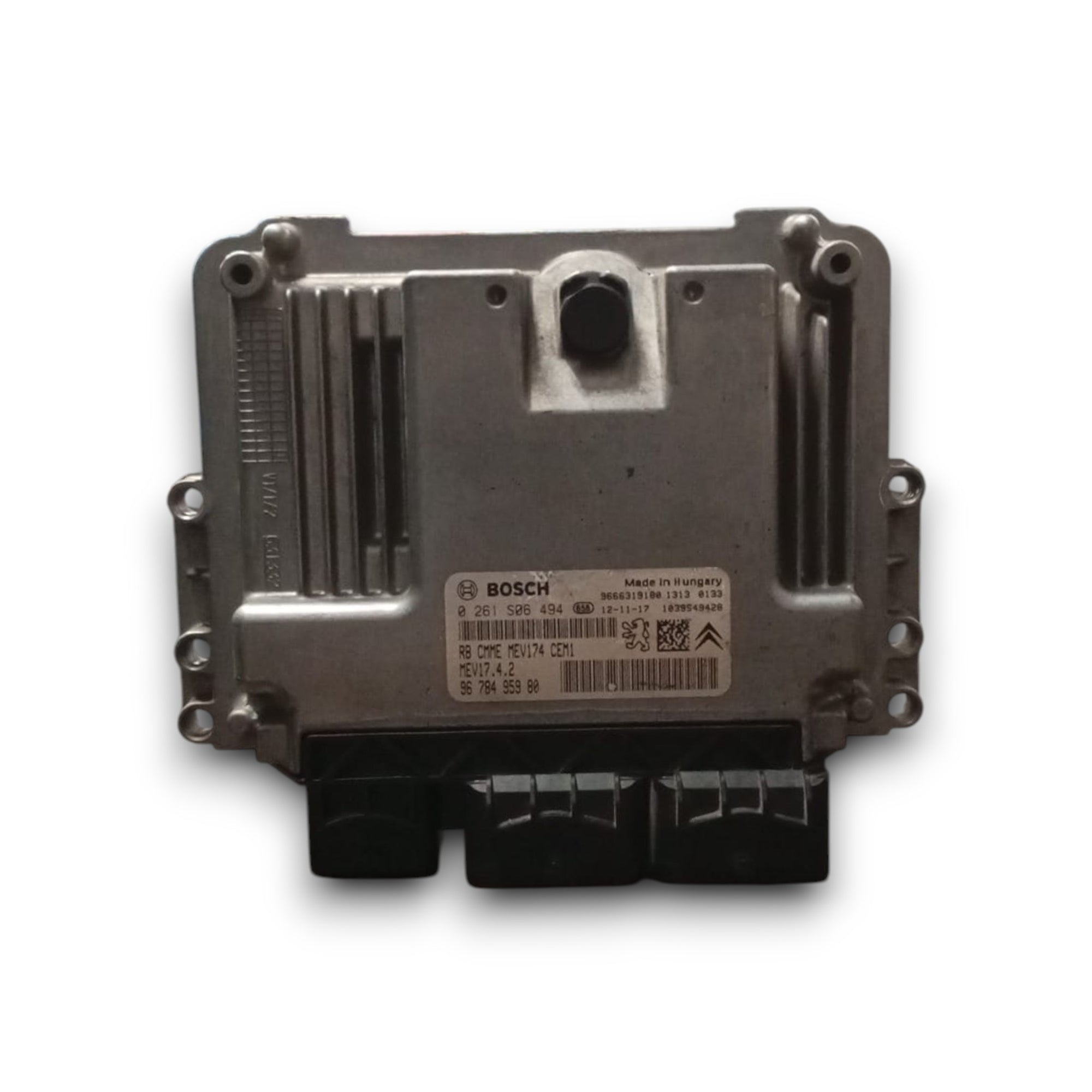 Centralina ECU moteur peugeot 208 II cod. 9678495980 1.2 essence (2019 >) 