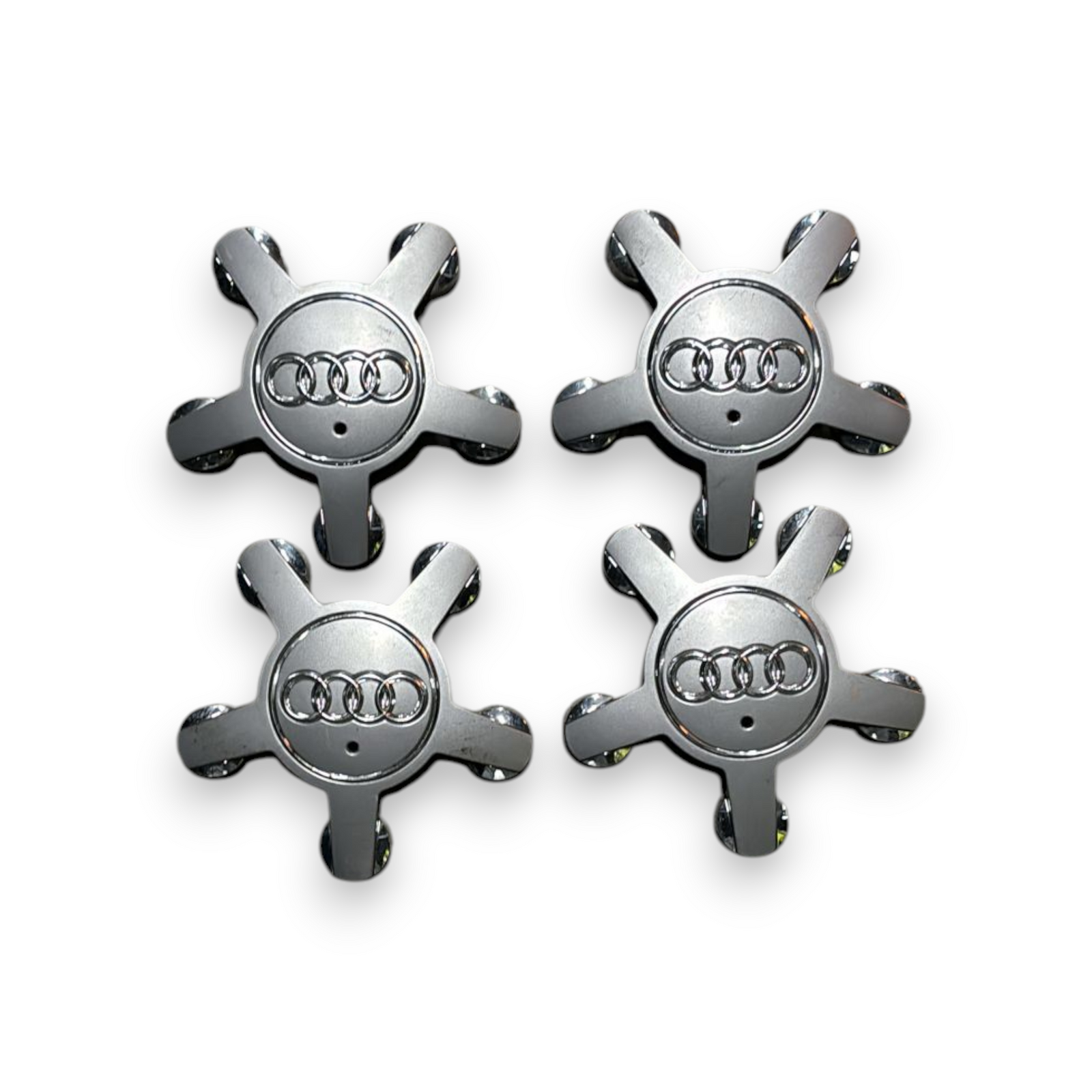 Set 4 pokrovčkov za Audi A3 8V (2012-2020) 