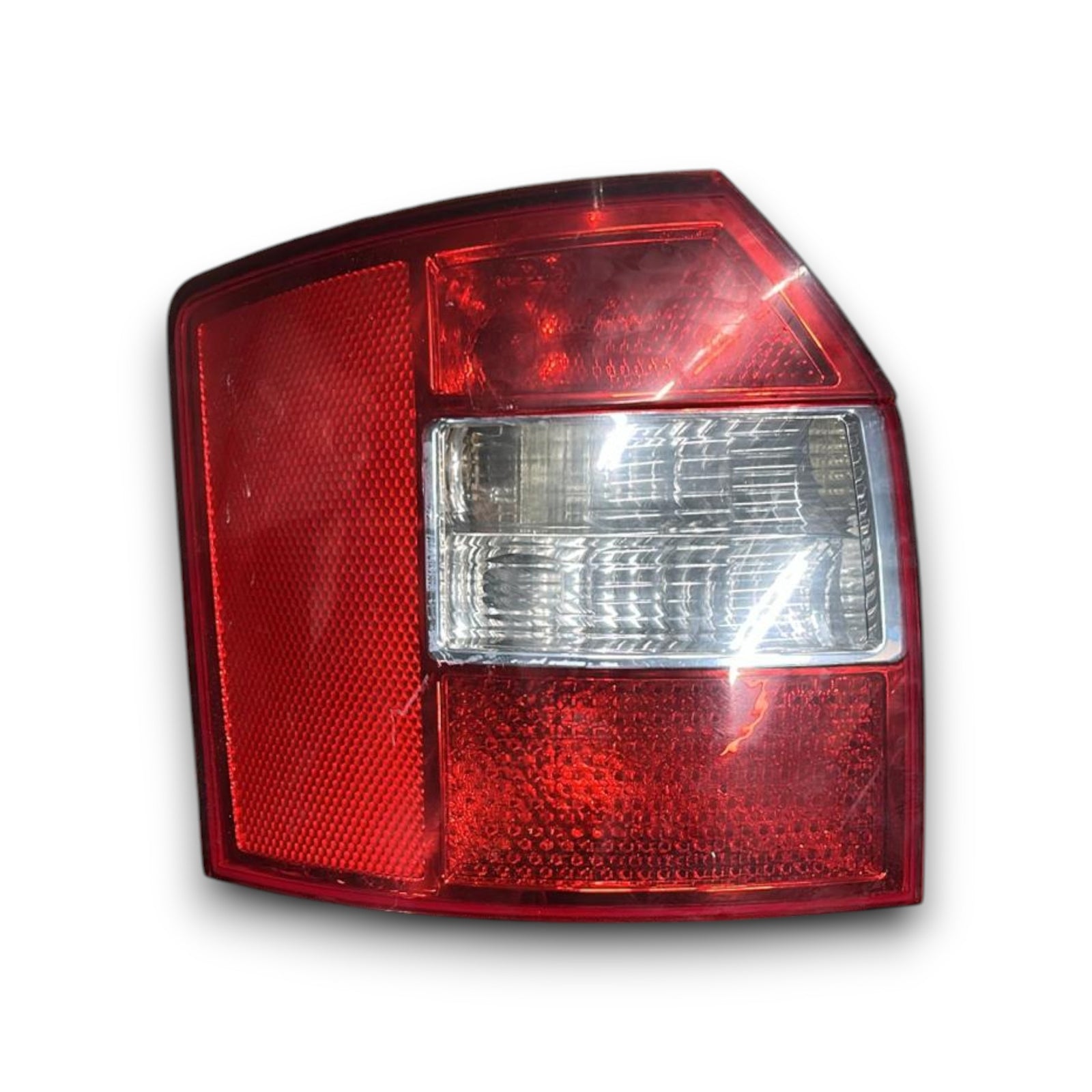 Far spate halogen stânga Audi A4 (B6) cod.8e9945257 (2000 > 2006) 