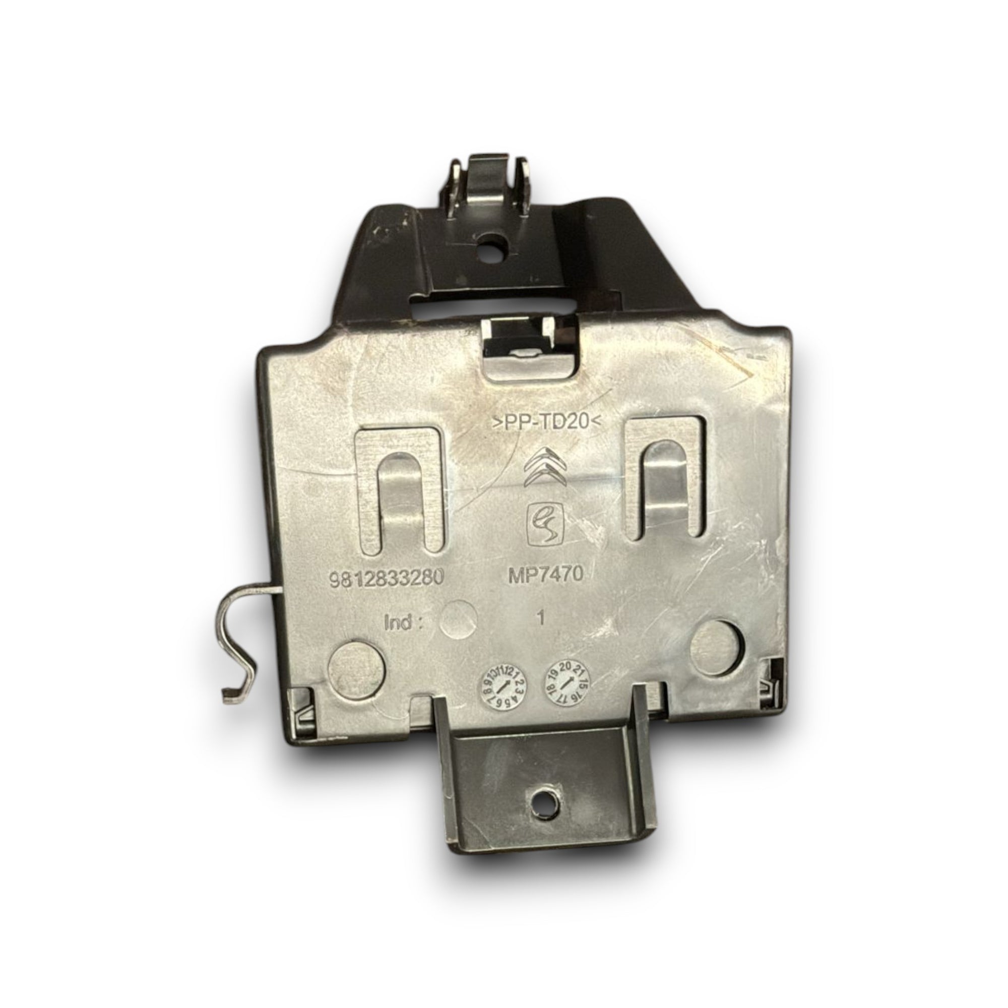 Contrôleur de climatisation citroen c3 III code . 9836666580 (2016 >) 