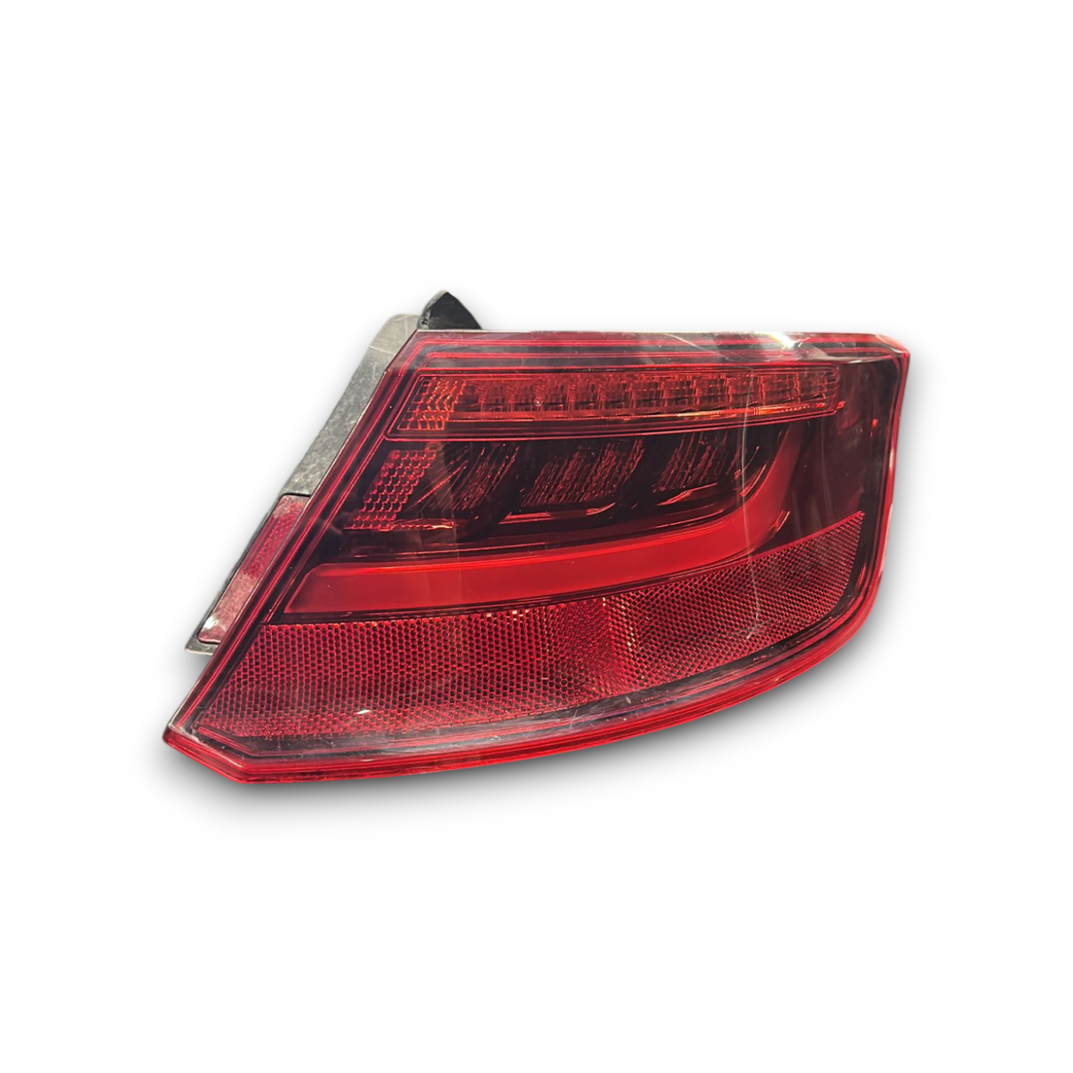 Stop / zadnja luč desno audi a3 8v kod:8V4945096D (2012 > 2020) 