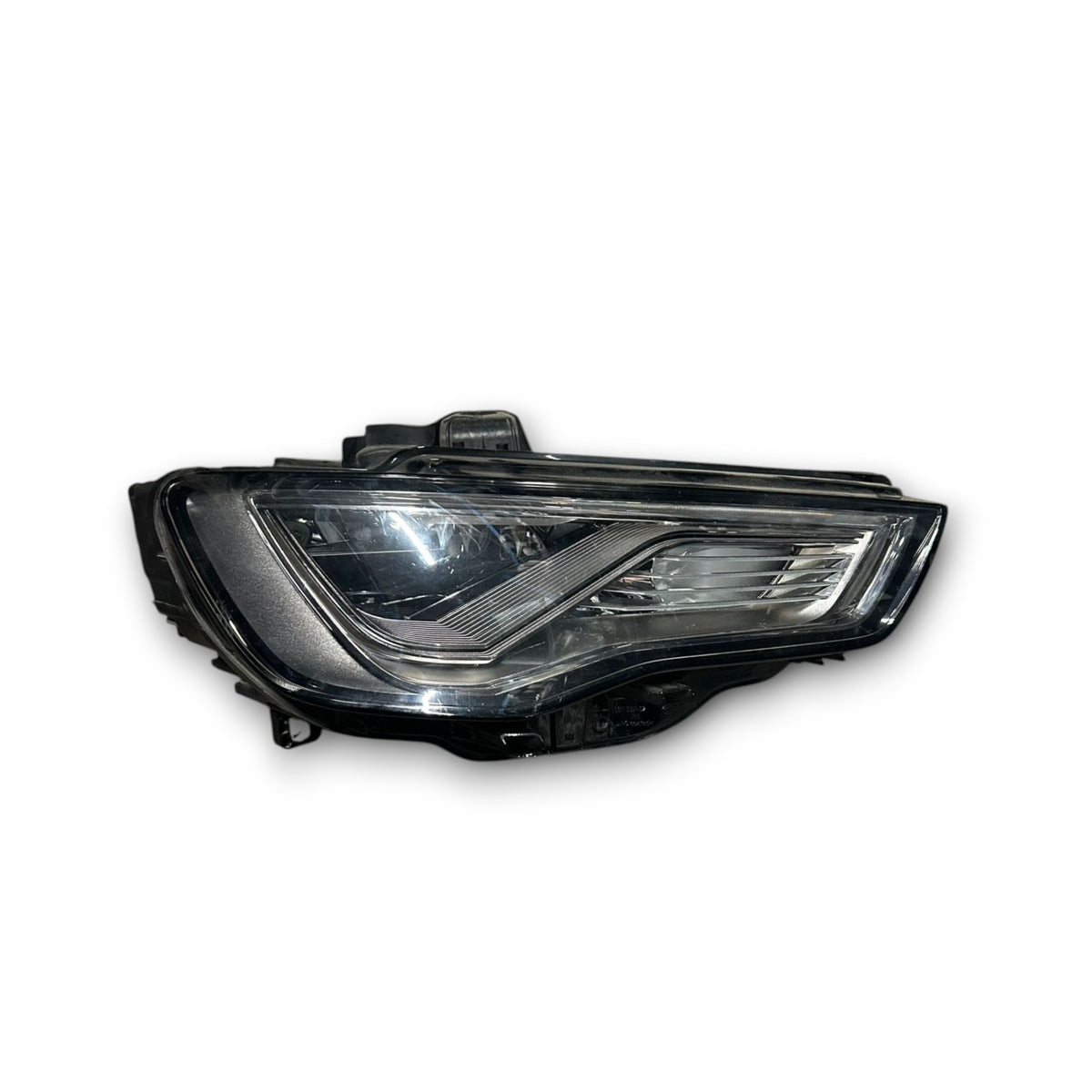 Scheinwerfer / Frontscheinwerfer rechts Audi A3 8V (2012 &gt; 2016) Cod:8V0941774J 