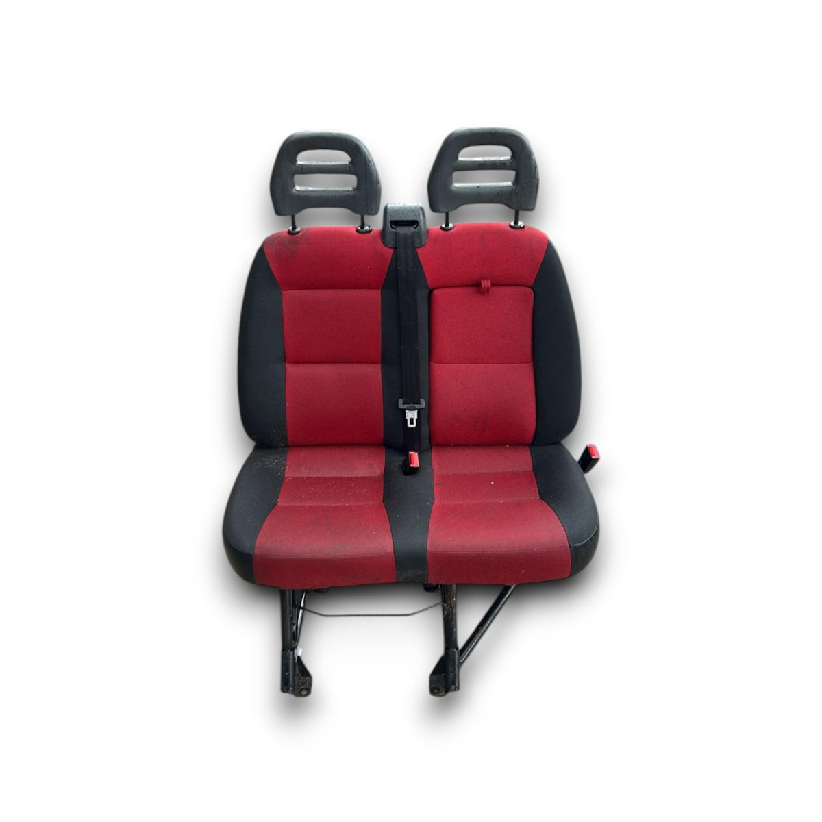 Пътнически седалки Fiat Ducato (2014 &gt; ) в черен и червен текстил 