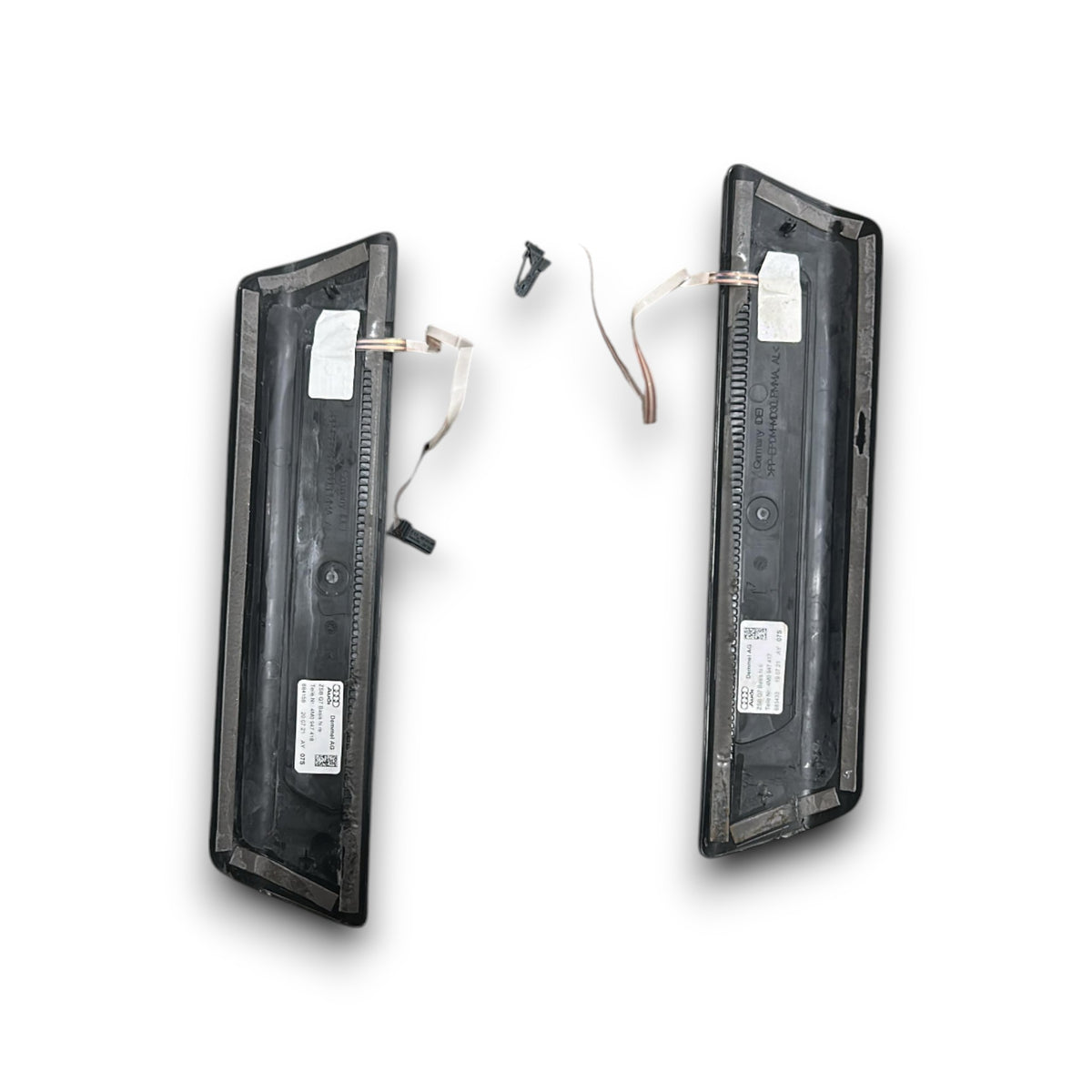 Piastre battitacco posteriori retroilluminate Audi Q8 cod.4m0947418 (2018 > 2023) cod.4m0947417