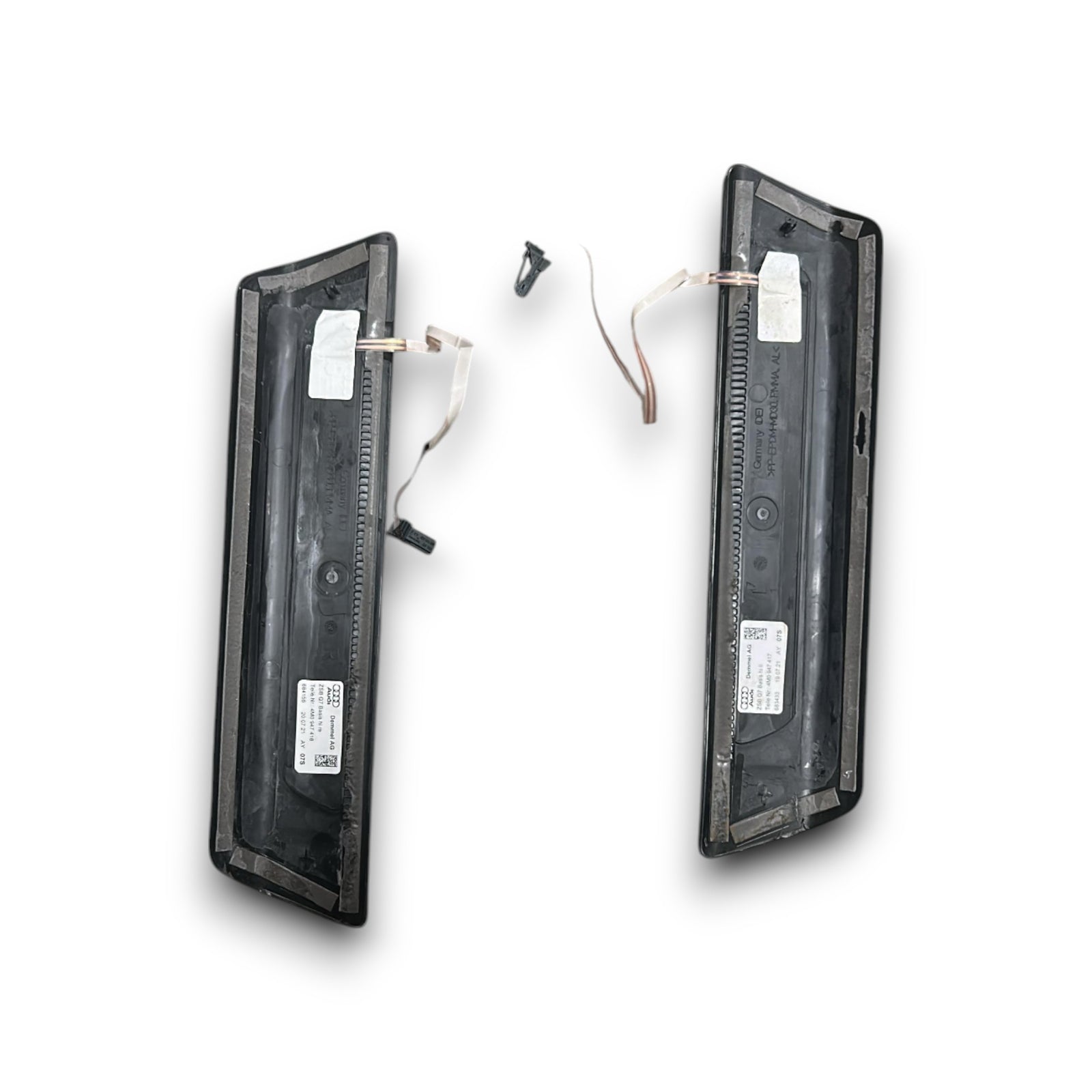 Piastre battitacco posteriori retroilluminate Audi Q8 cod.4m0947418 (2018 > 2023) cod.4m0947417