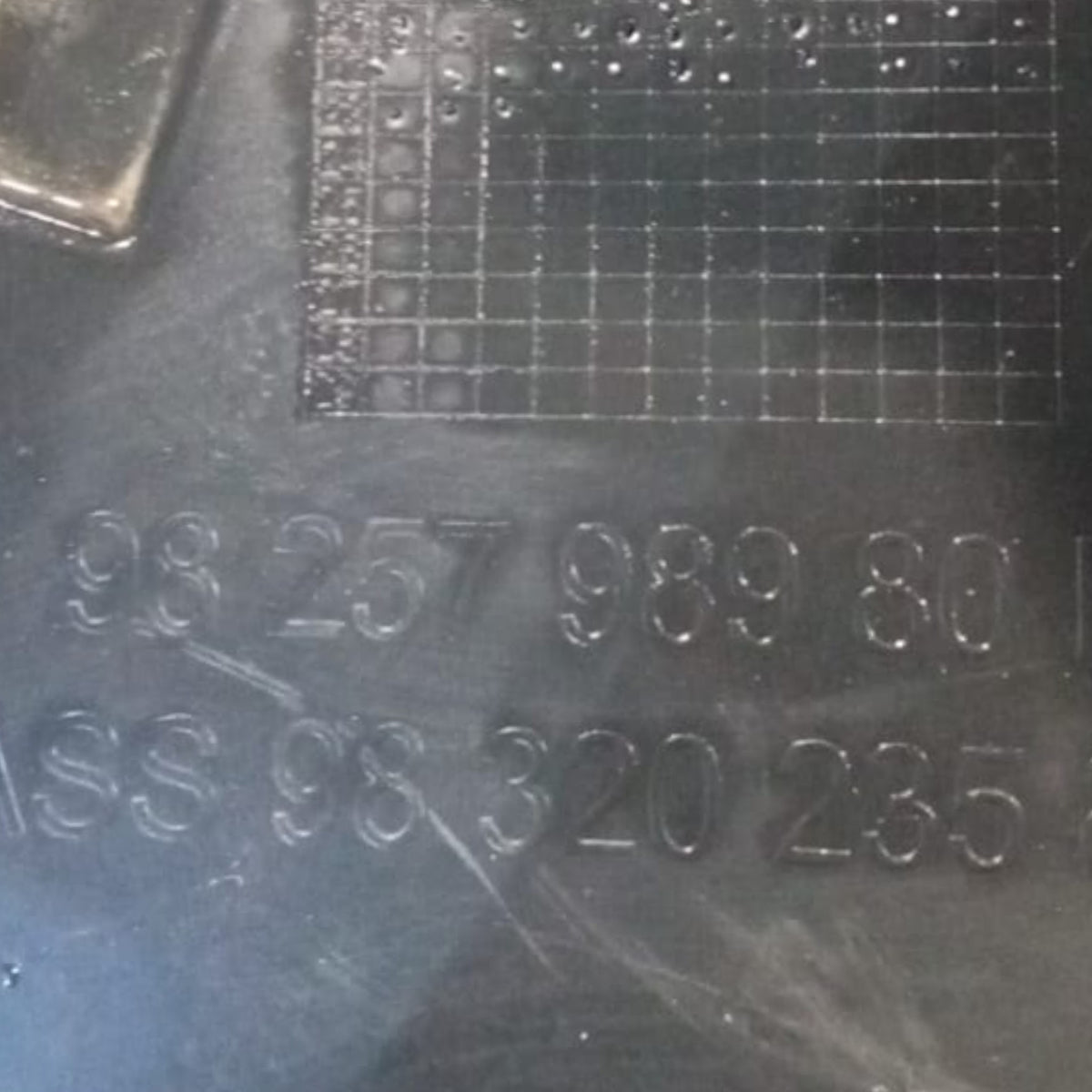 Achterste linker spatbord / spatbescherming peugeot 2008 II cod. 9825798980 (2019 >) 