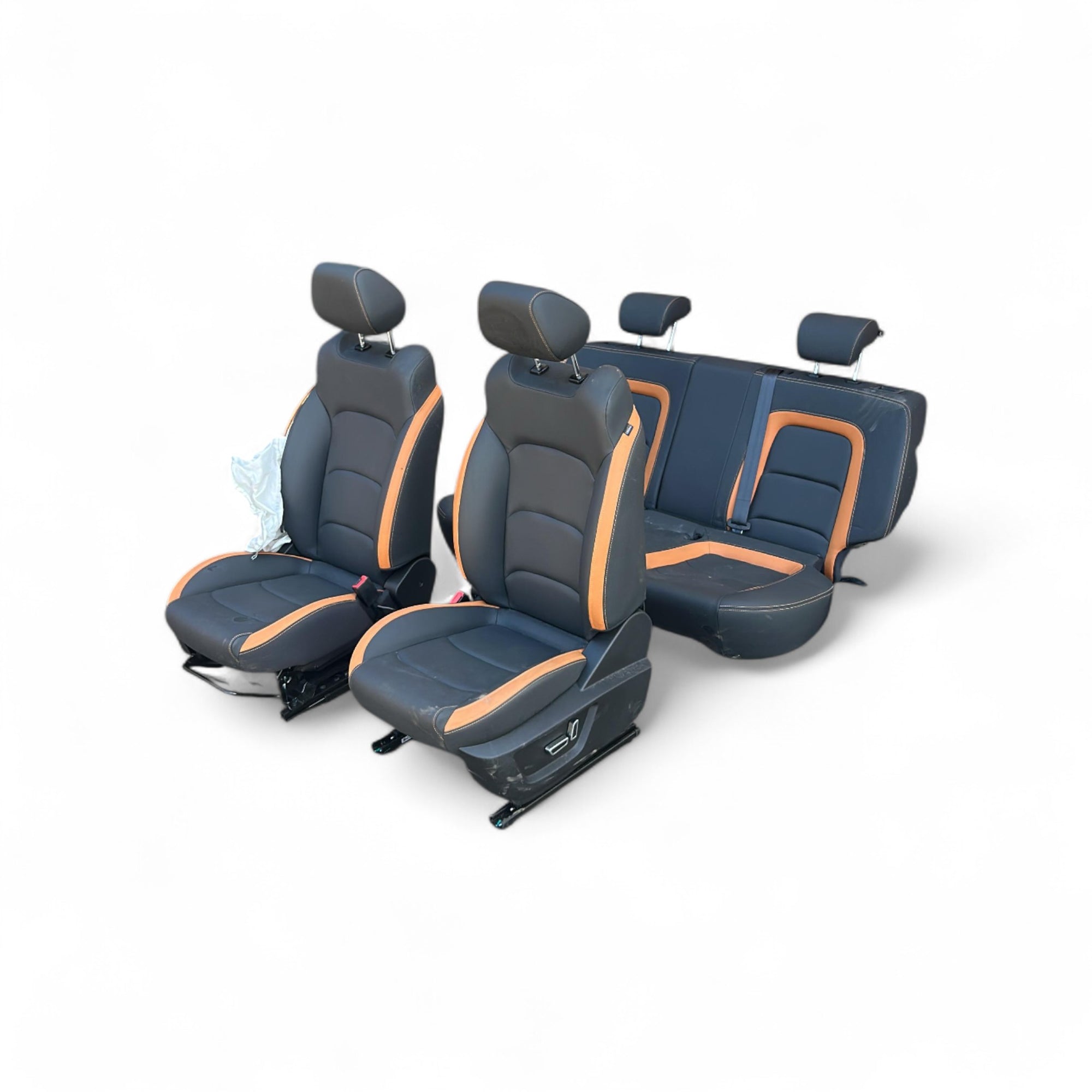 Tepih / sedeži iz črne in oranžne usnje EMC Wave 3 (2020 > ) 