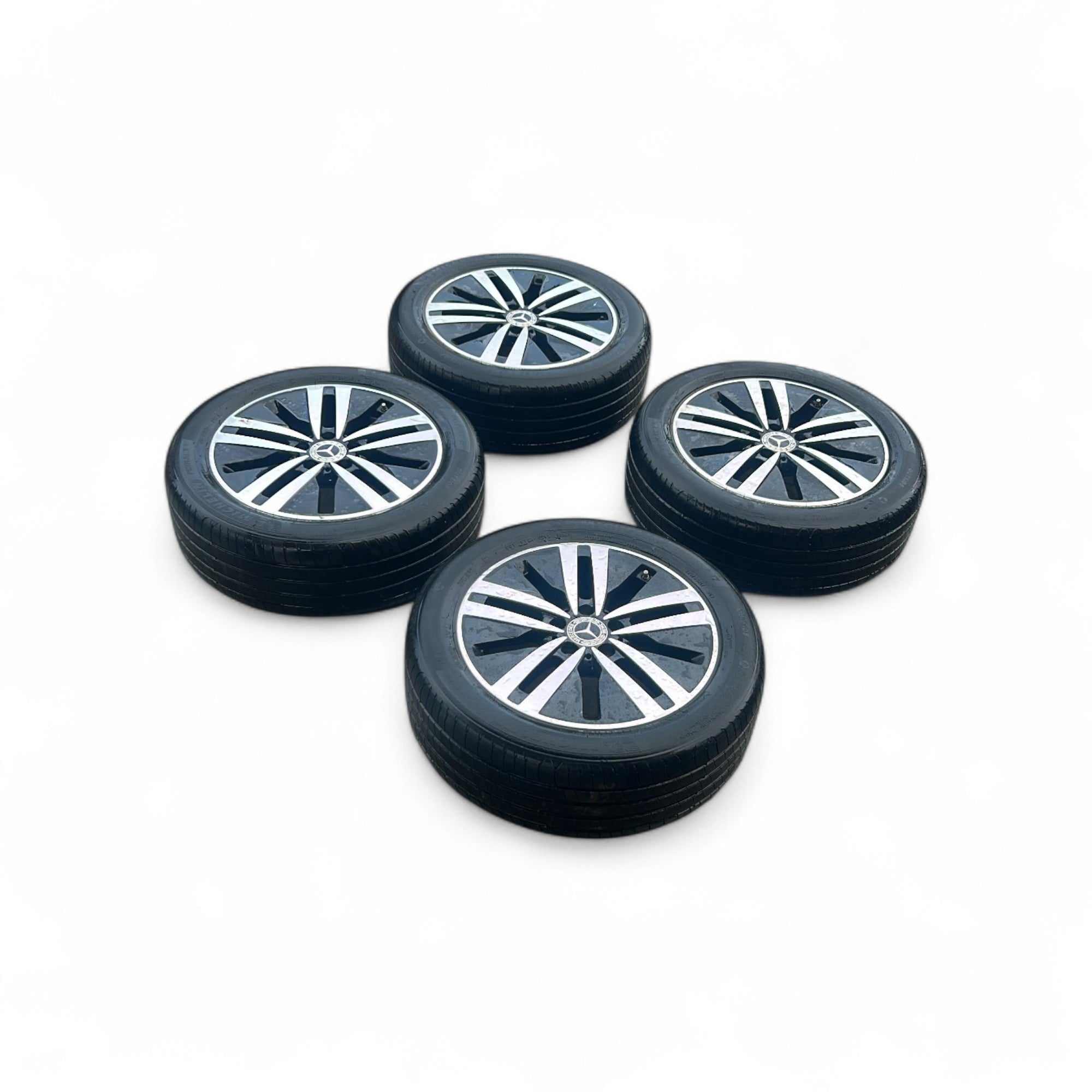 Set van 4 lichtmetalen velgen Mercedes Benz GLB (X247) cod.A1774010200 (5 gaten / 205 / 55 r17) (2019 > ) 