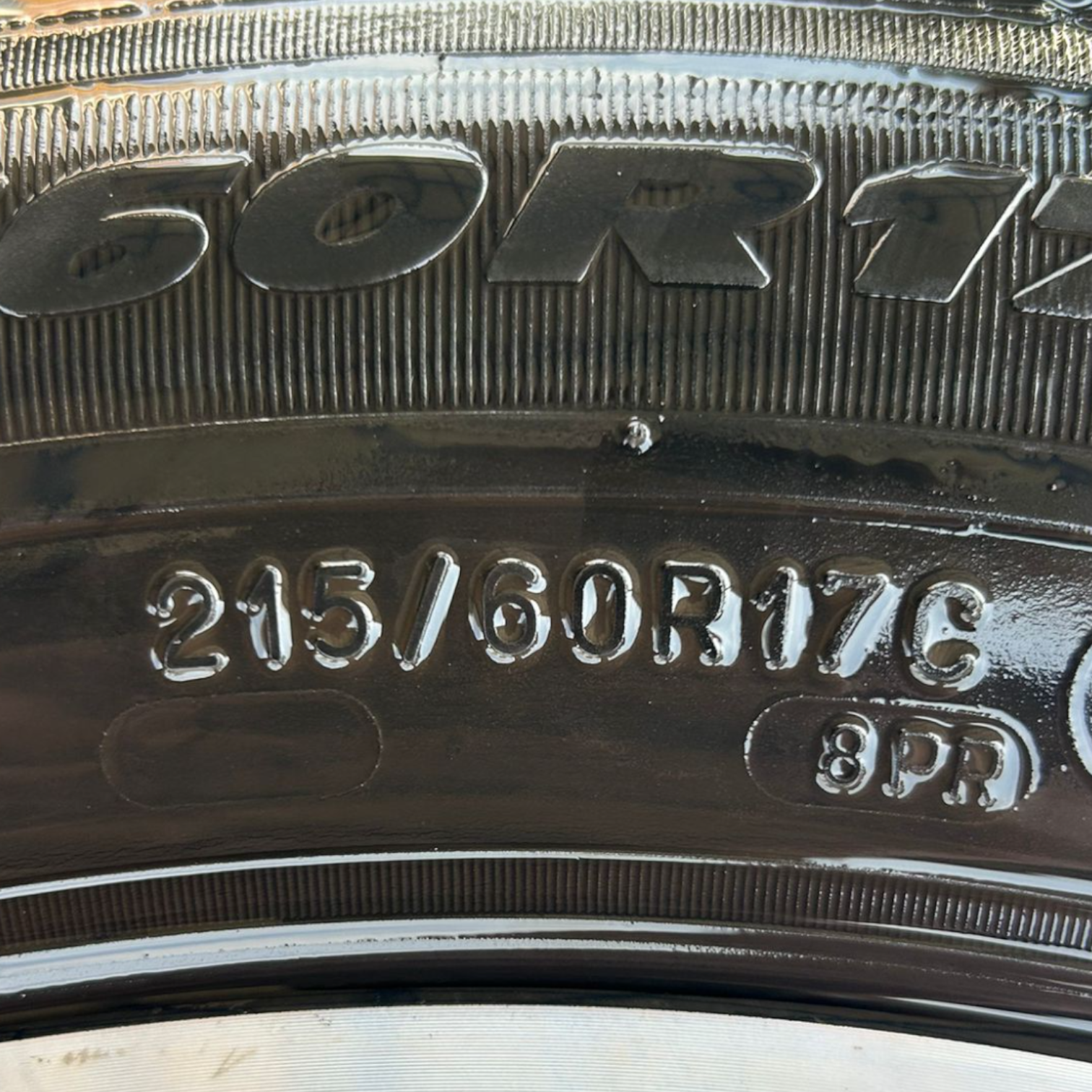 Aluminijski naplatak ford tourneo custom (2012 > 2022) (215/60r17) 