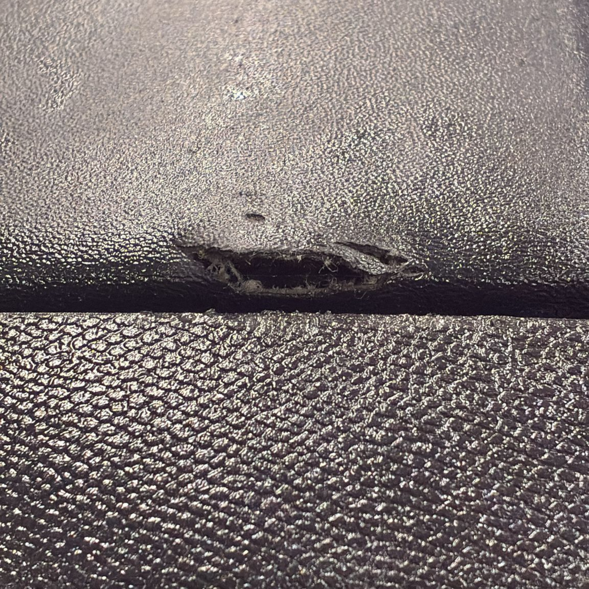 Tunnel centrale + bracciolo peugeot 5008 cod : t0522666 (2017 - 2024) + comandi clima