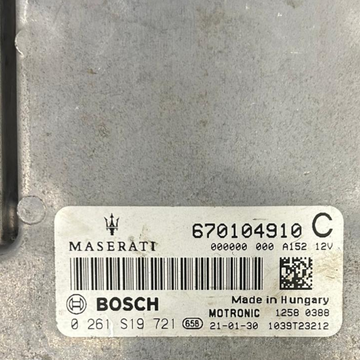 Centralina ecu motore maserati levante 3.0 benzina cod:670104910C (2016 >)