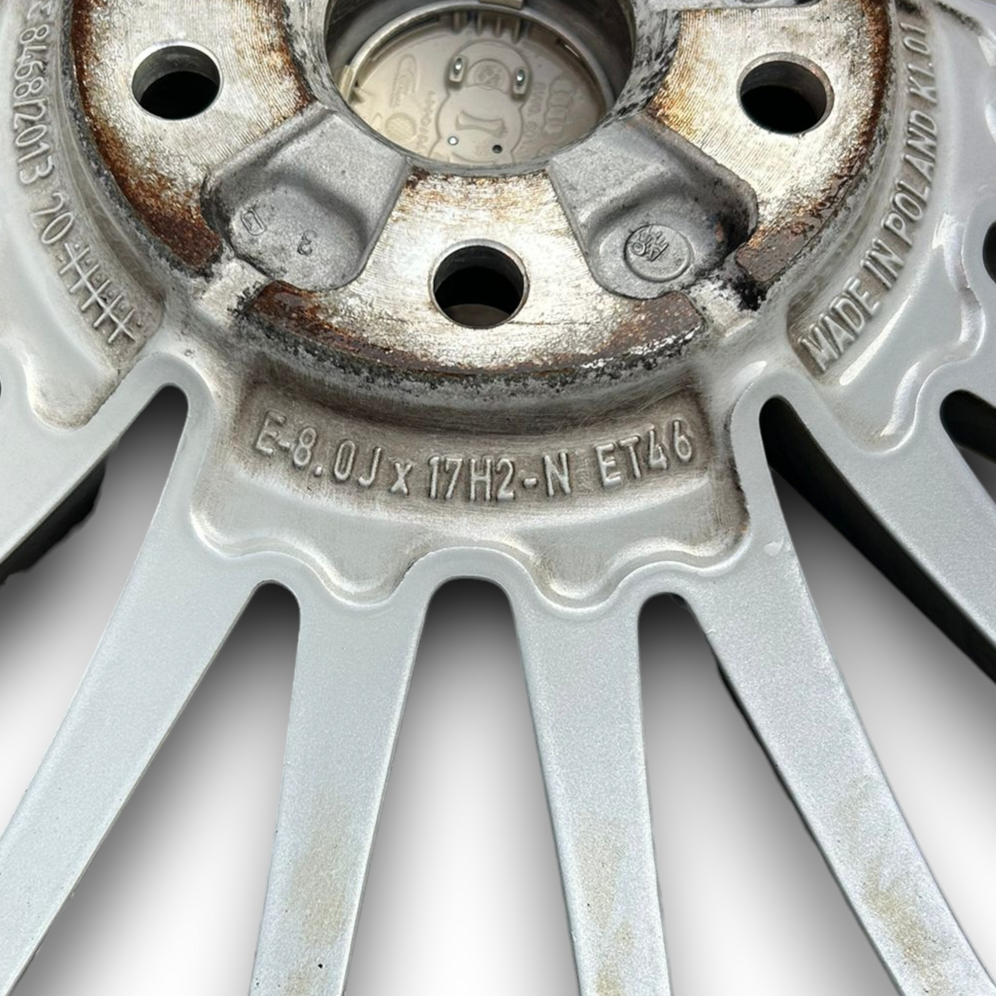 Cerchio in lega audi a3 8y cod:8y0601025b (2020 >) (225/45 r17)