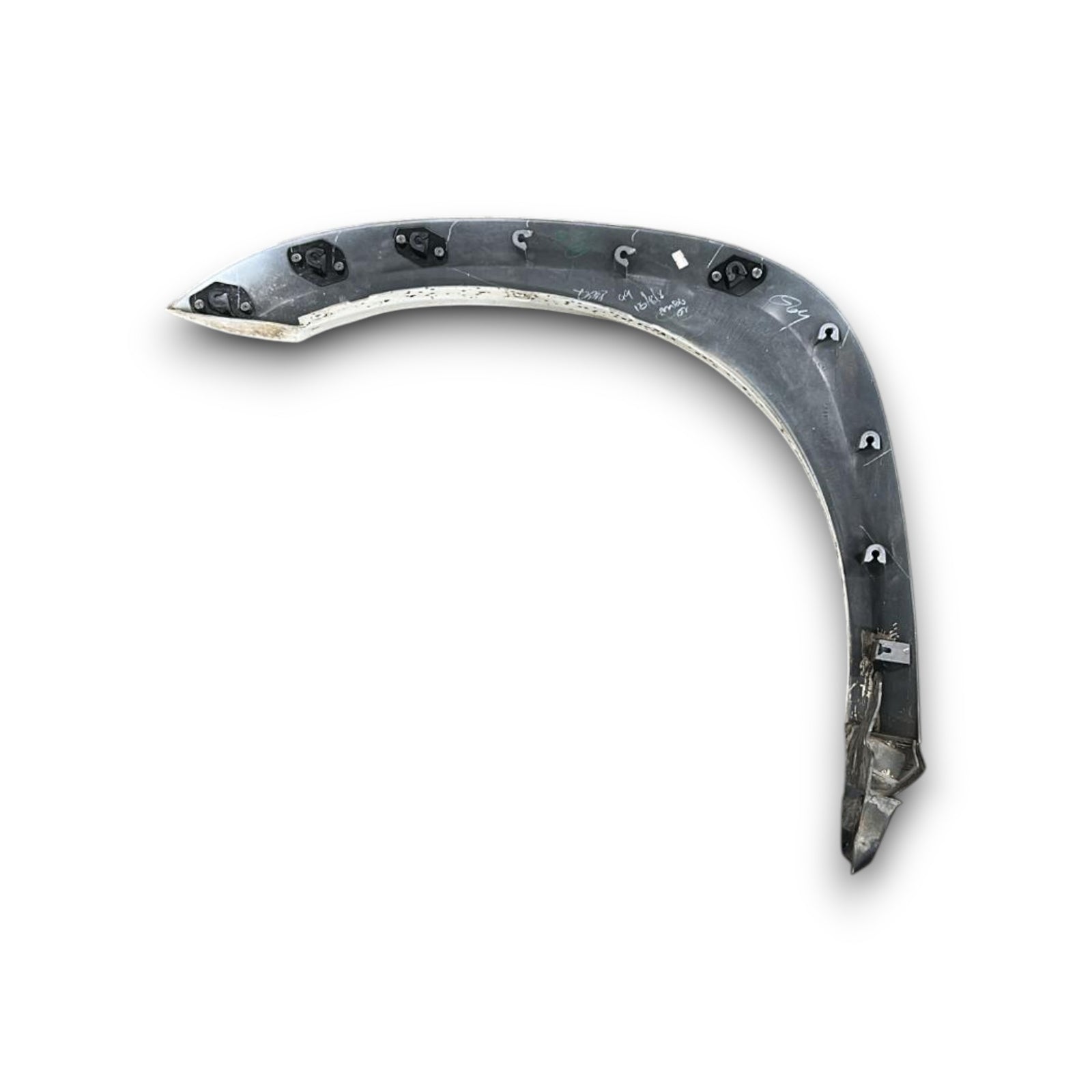 Belo sprednje blatnik desno Isuzu D - Max (2002 > 2011) 