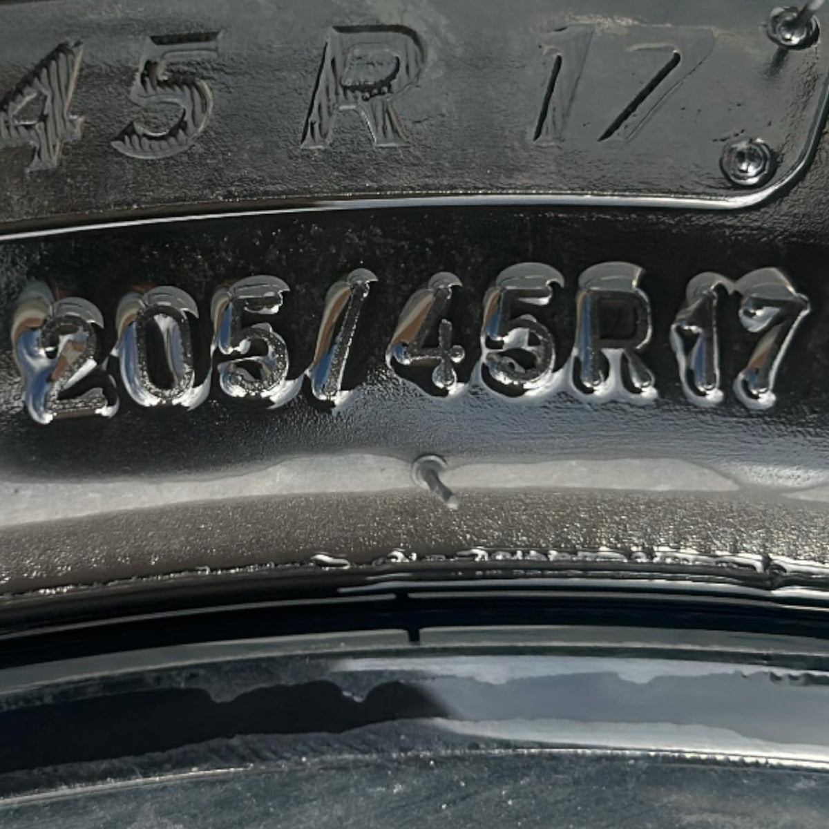 Cerchio in lega Opel Corsa F (4 fori / 205 / 45 r17) (2019 > )