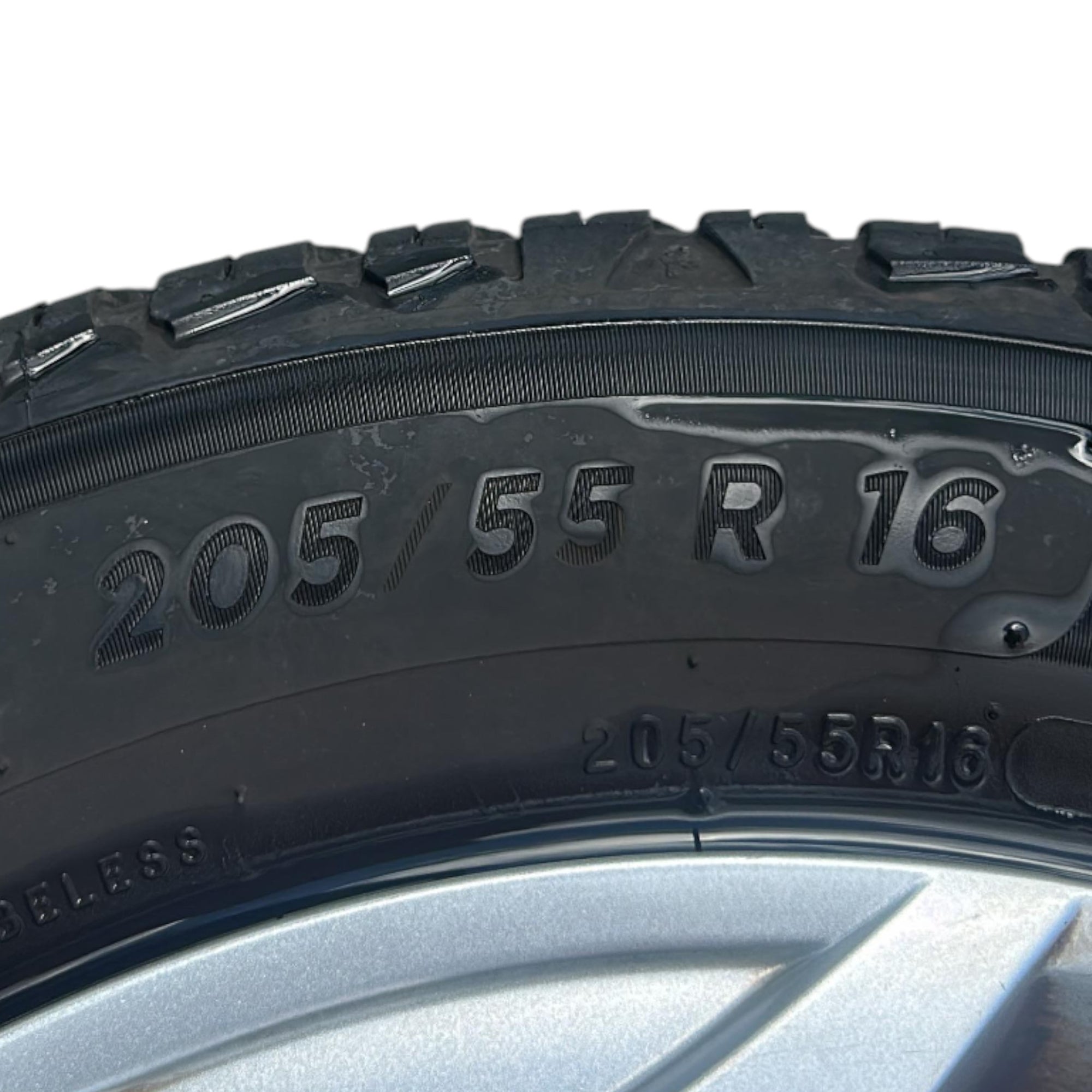 Cerchio in ferro Ford C - Max (5 fori / 205 / 55 r16) (2010 > 2015)