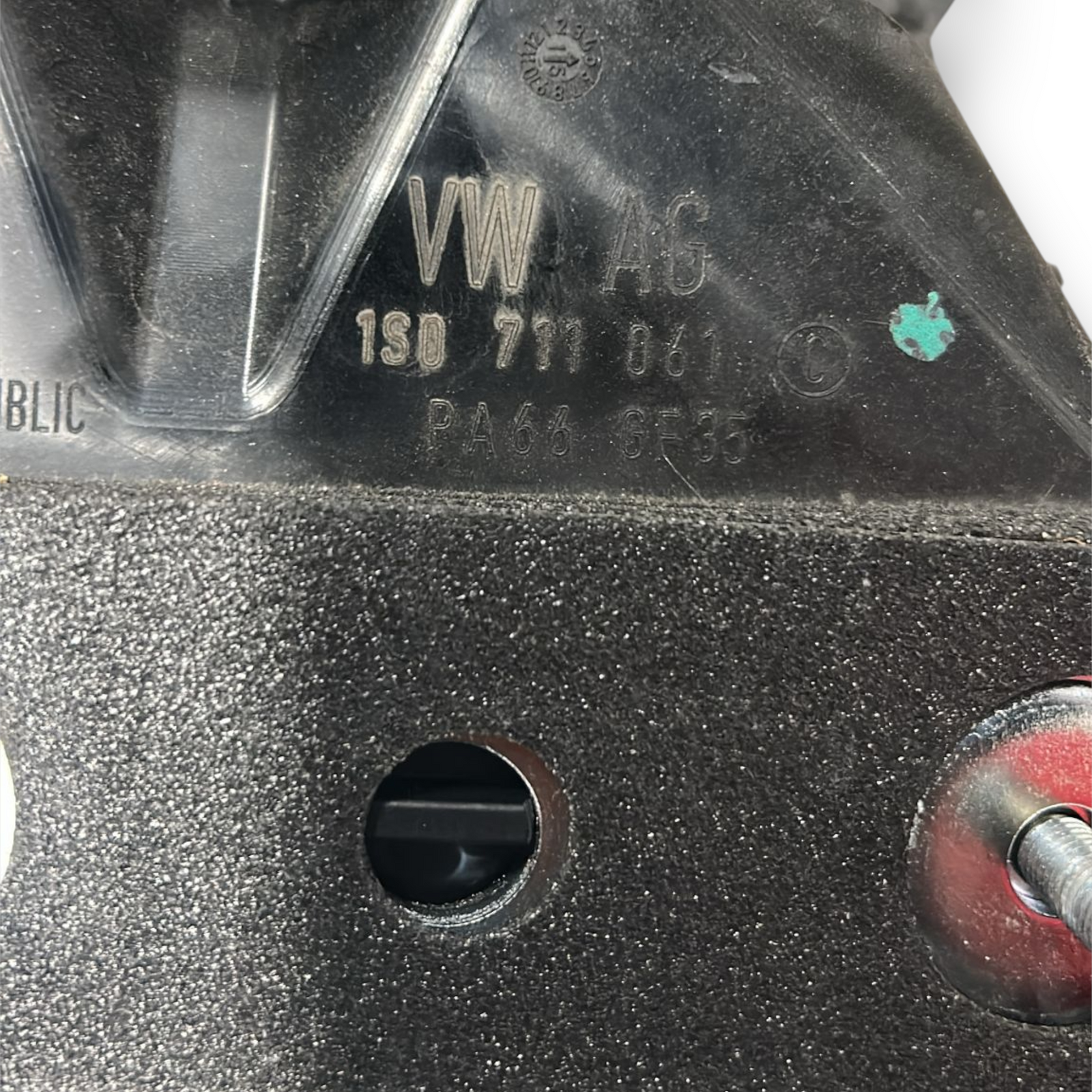 Ročica za prestavljanje volkswagen up cod:1s0711061 (2011 > 2024) + vrvi 