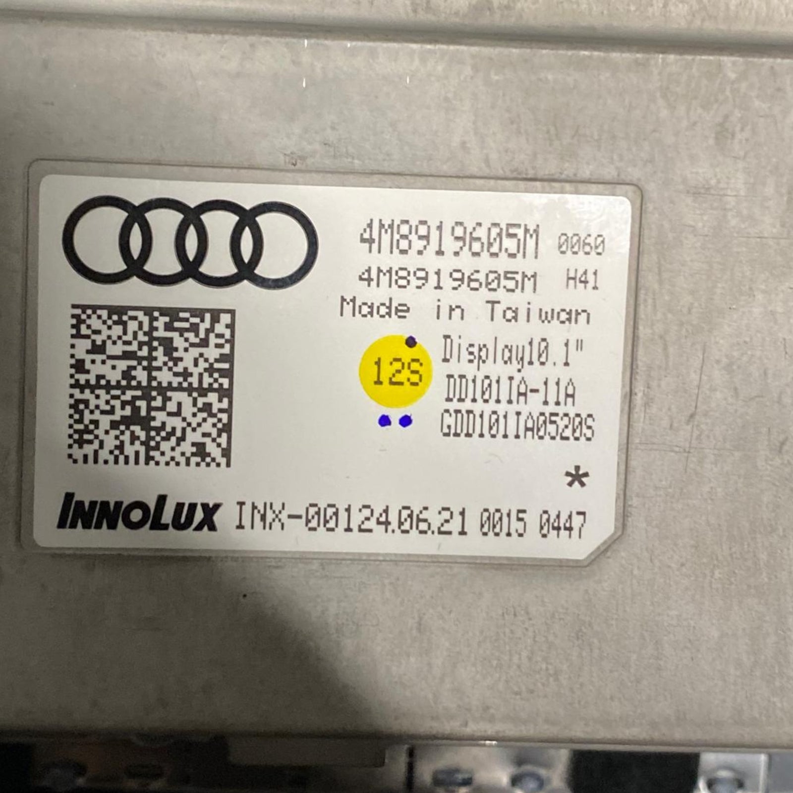 Schermo / display Audi Q8 (2018-2023) Cod: 4M8919605M