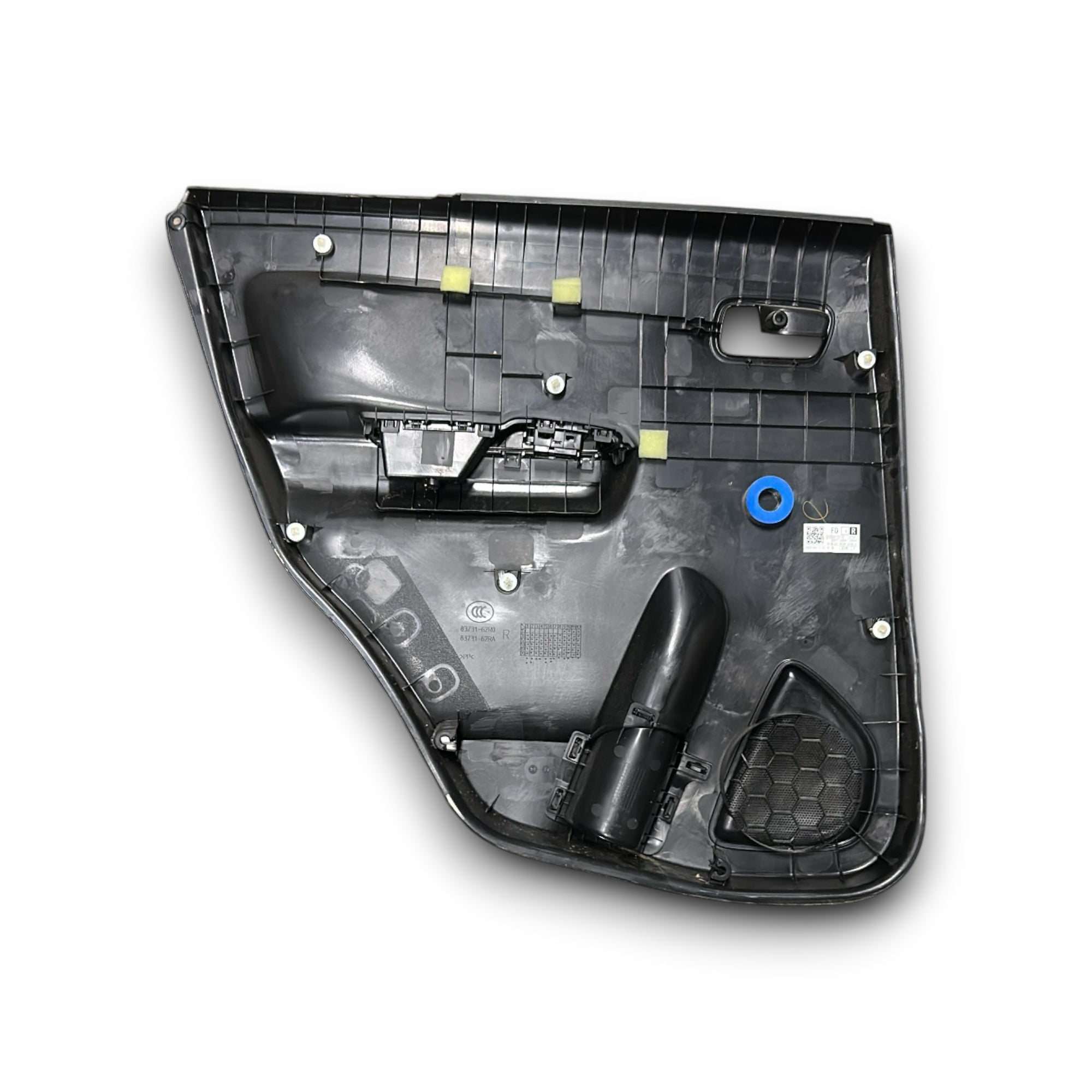 Вътрешен панел на задната дясна врата Suzuki Ignis код.83731-62r0 (2016 > ) 
