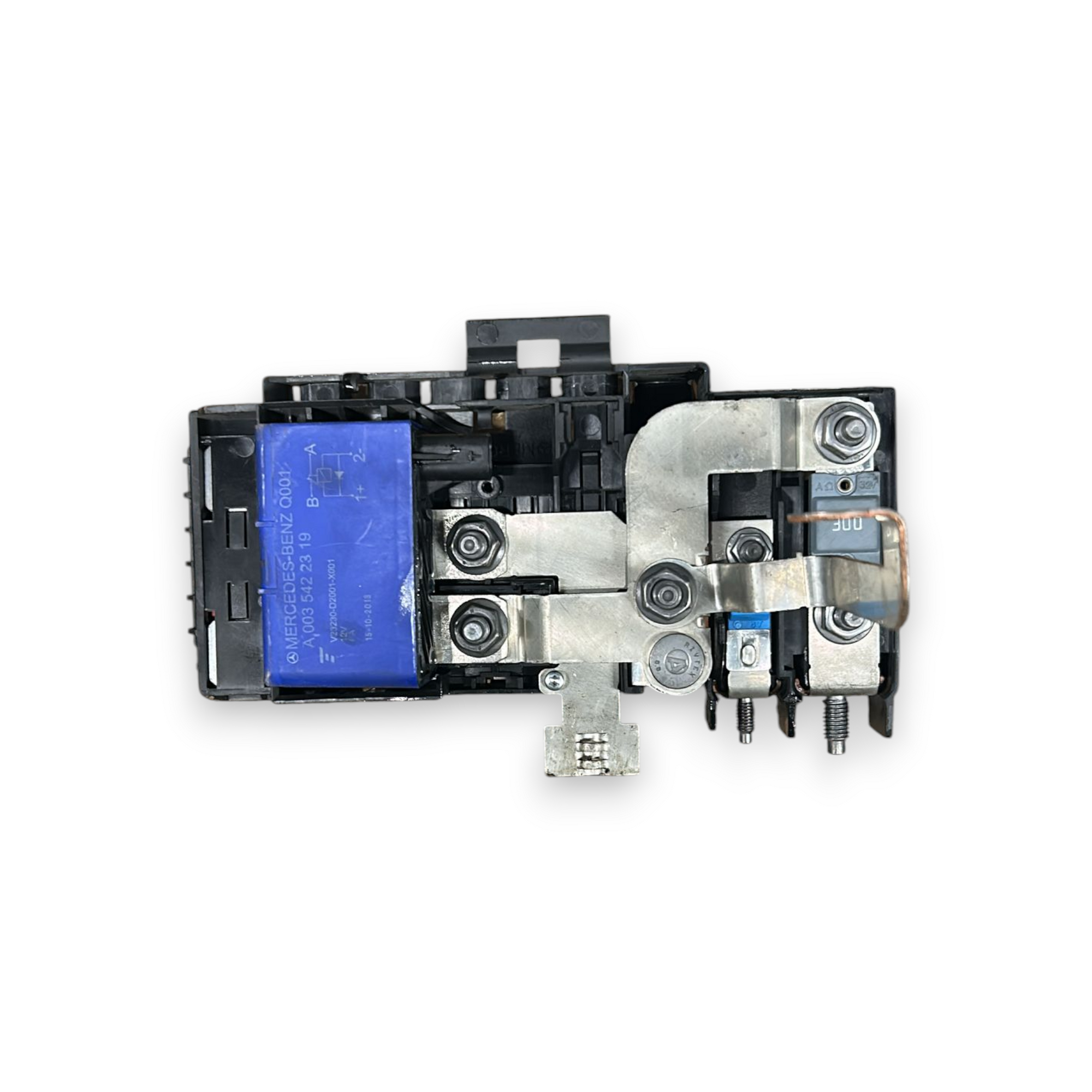 Centralna jedinica kutije osigurača mercedes klasa a w176 1.5 dizel kod:a2465401850 (2012 > 2018) 