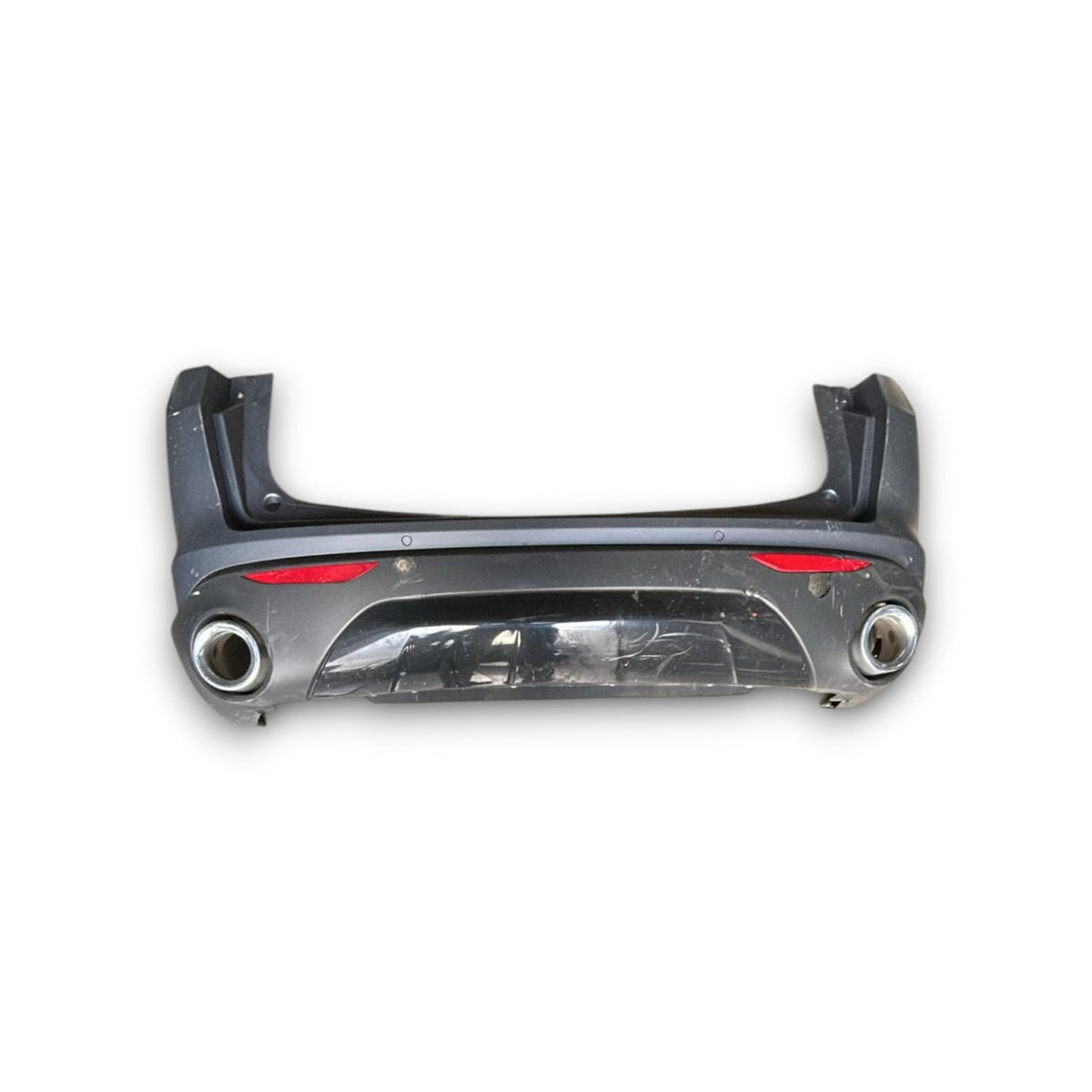 Stražnji branik sivi Alfa Romeo Stelvio (2016 &gt; ) 