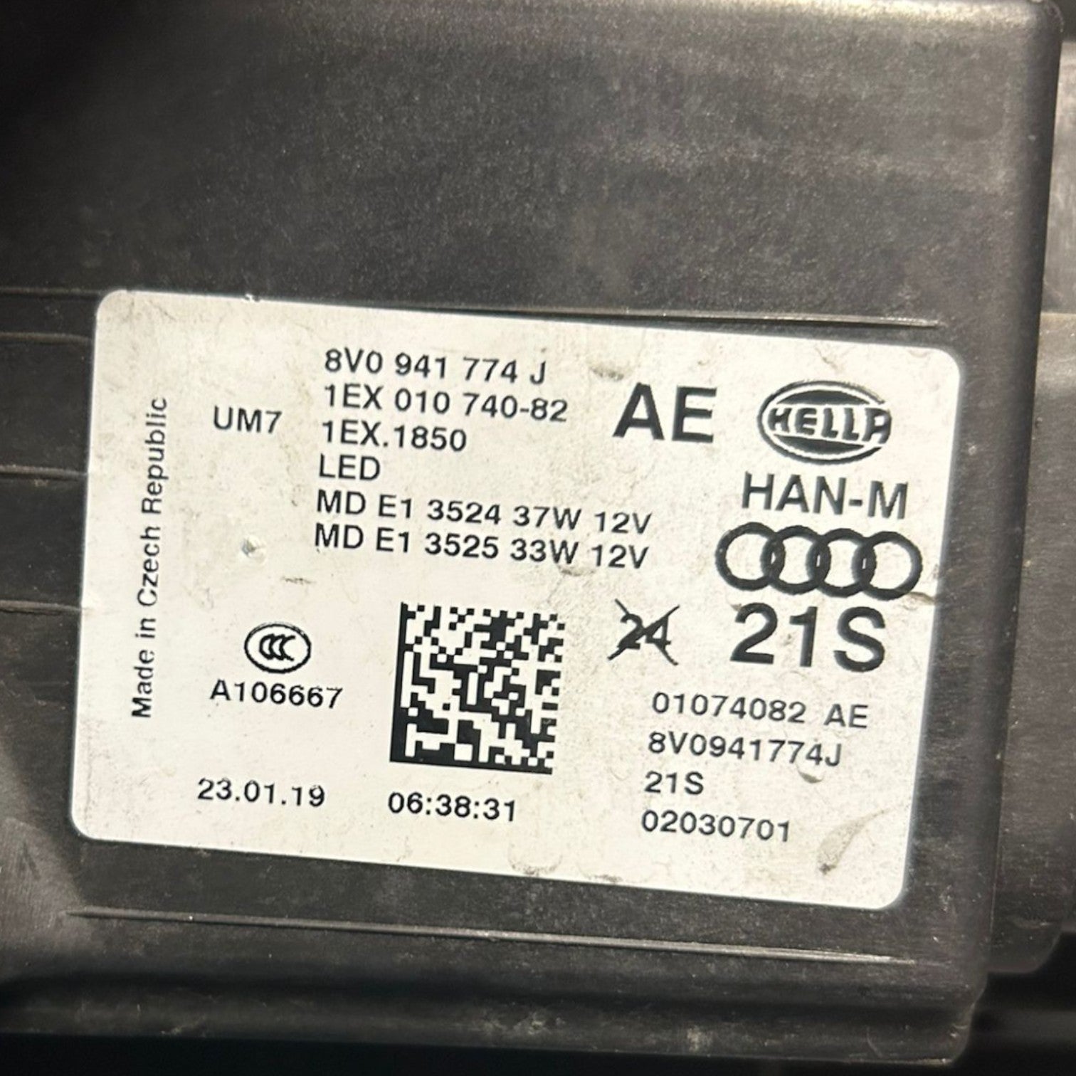 Scheinwerfer / Frontscheinwerfer rechts Audi A3 8V (2012 > 2016) Cod:8V0941774J 