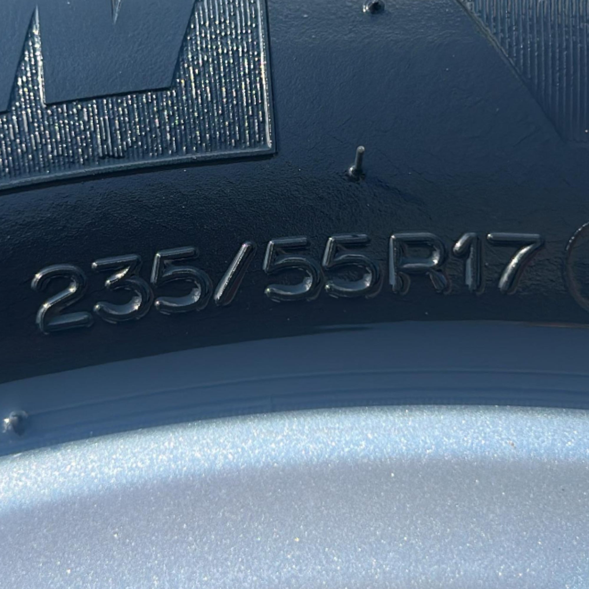 Set 4 cerchi in lega Ford Kuga II cod.6j5c-1007-b1a (5 fori / 235 / 55 r17) (2012 > 2019)
