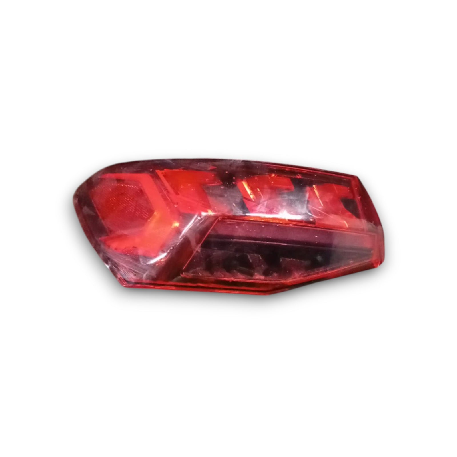 Zadnja leva zavorna luč audi a3 8y koda . 8y0.945.207 (2020 >) 