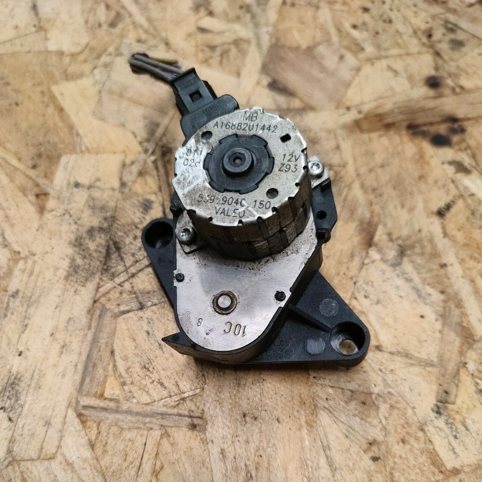 A1688201442 Motorino Scatola Riscaldamento Mercedes Classe A (W168) - F&P CRASH SRLS - Ricambi Usati