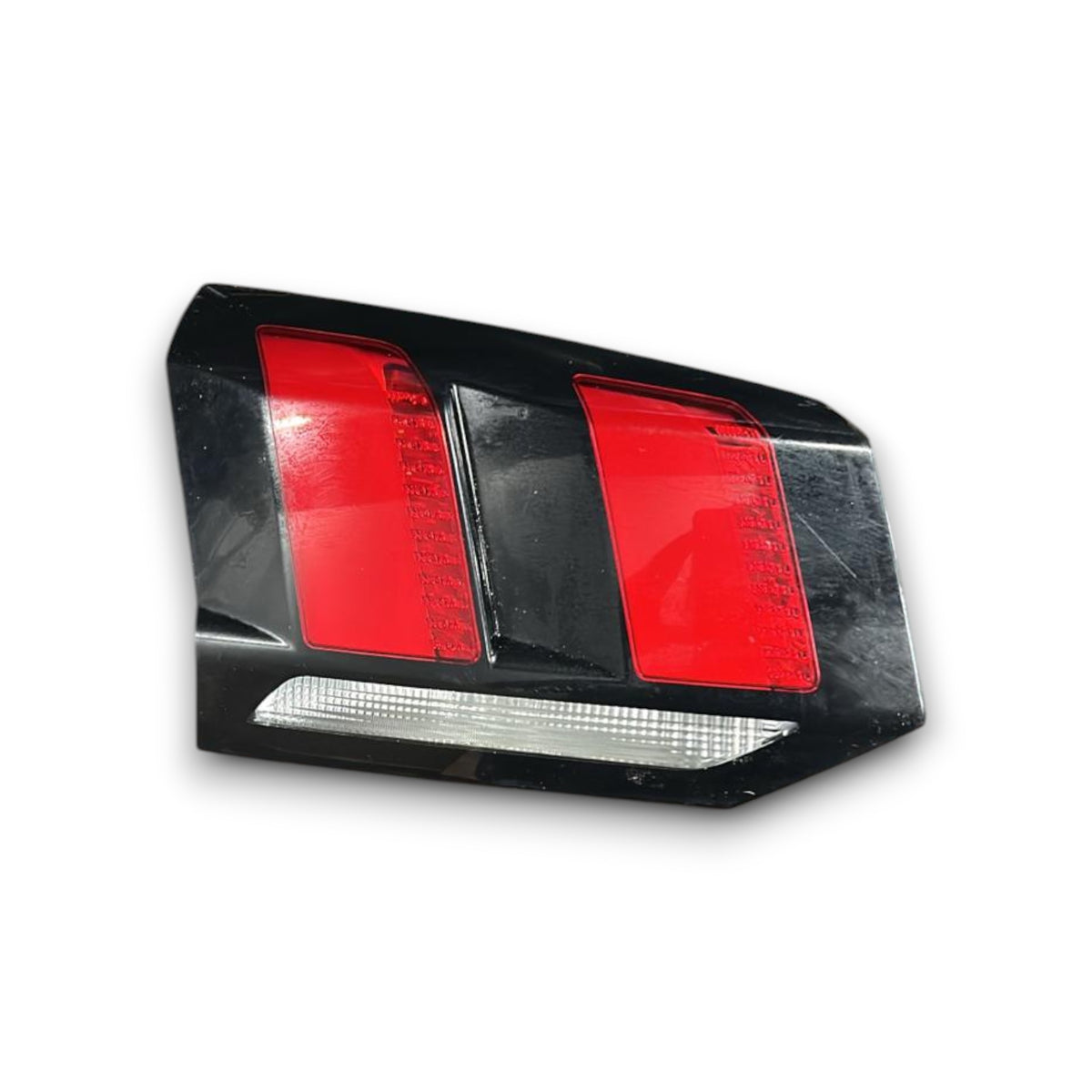 Stop / achterlicht binnen links peugeot 5008 cod:9811027880 (2017 &gt; 2024) 